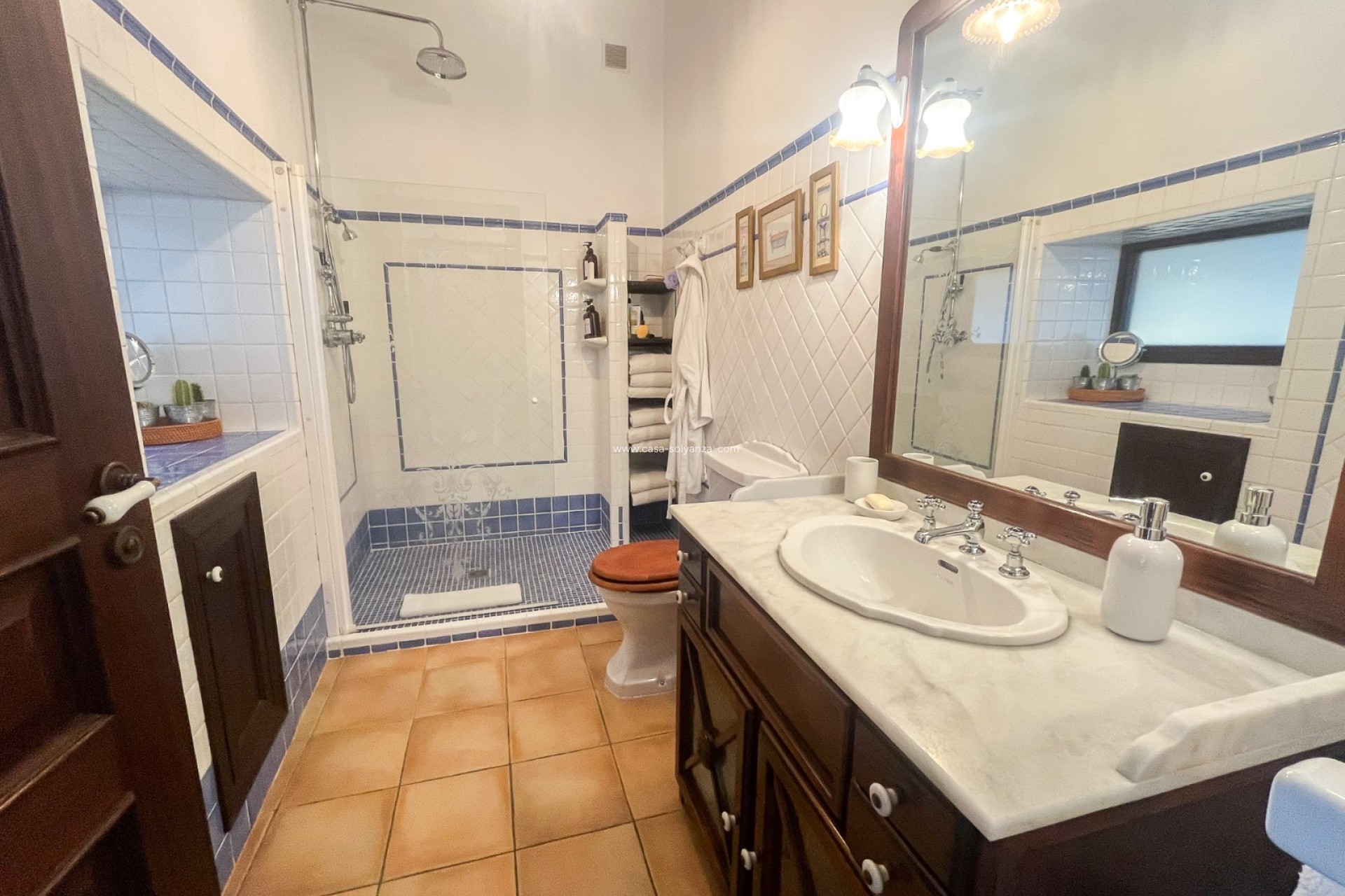 Resale - Villa / Semi detached - Jávea