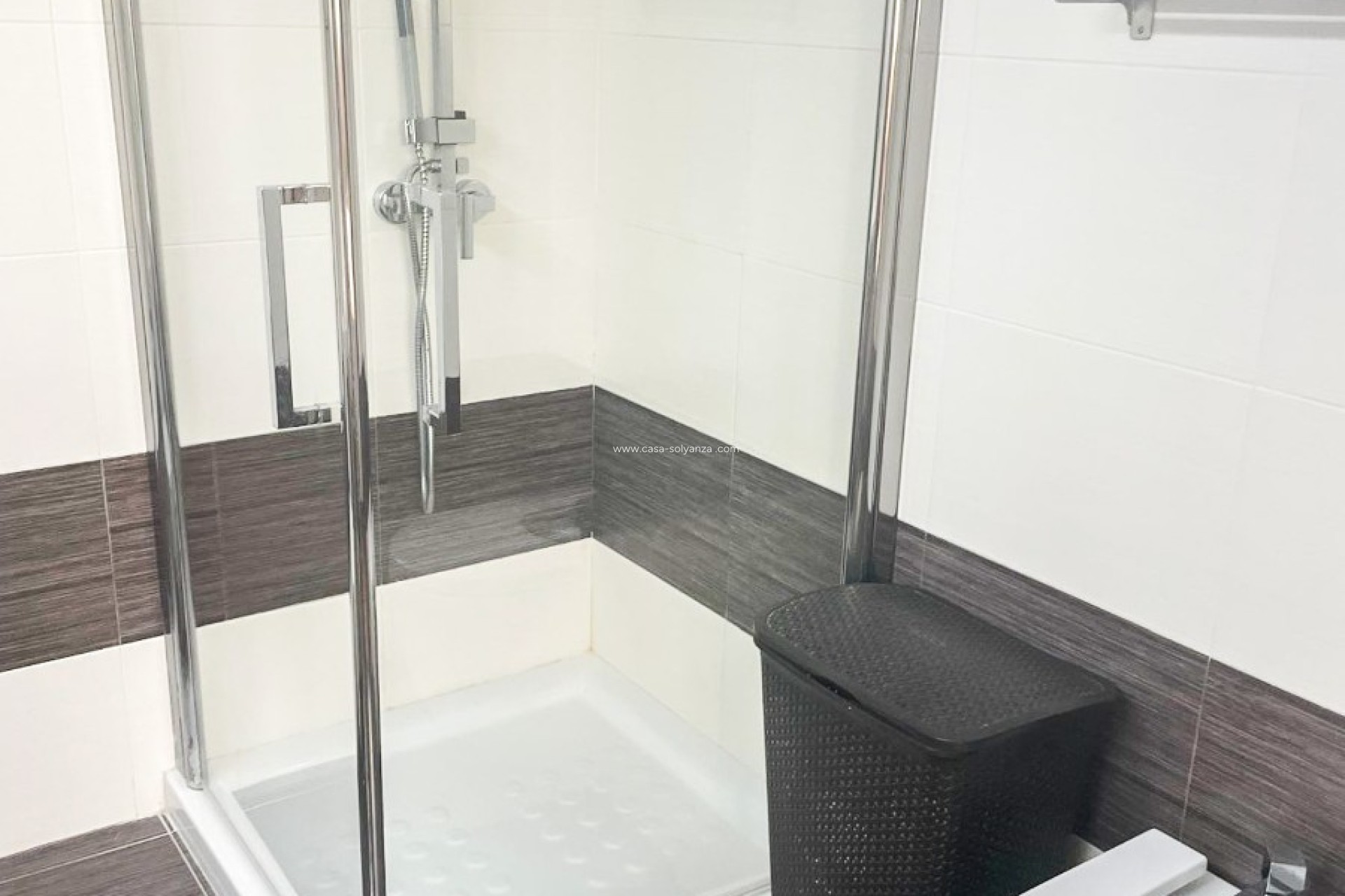 Resale - Villa / Semi detached - Orihuela Costa - Mil Palmeras