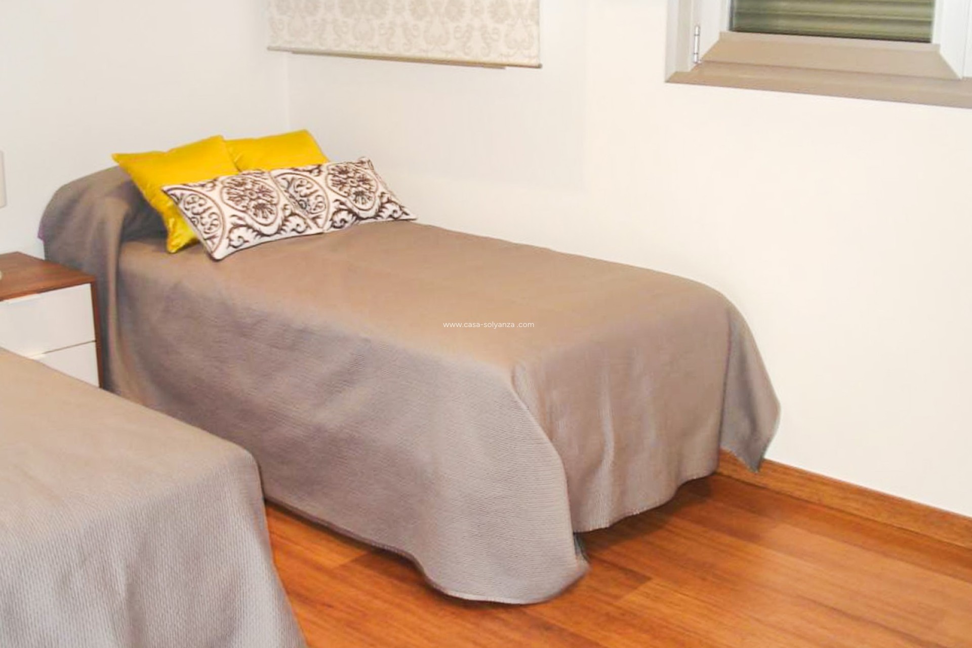 Resale - Villa / Semi detached - Orihuela Costa - Mil Palmeras