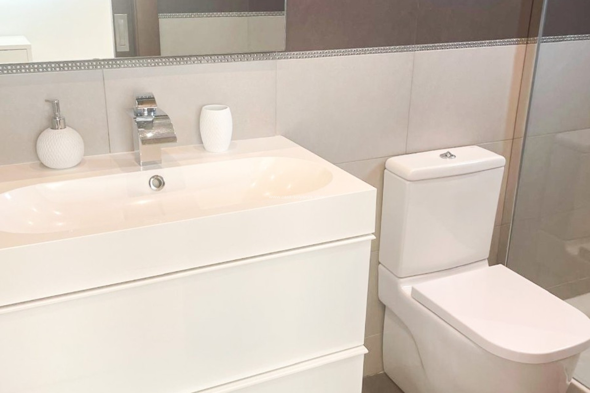 Resale - Villa / Semi detached - Orihuela Costa - Mil Palmeras