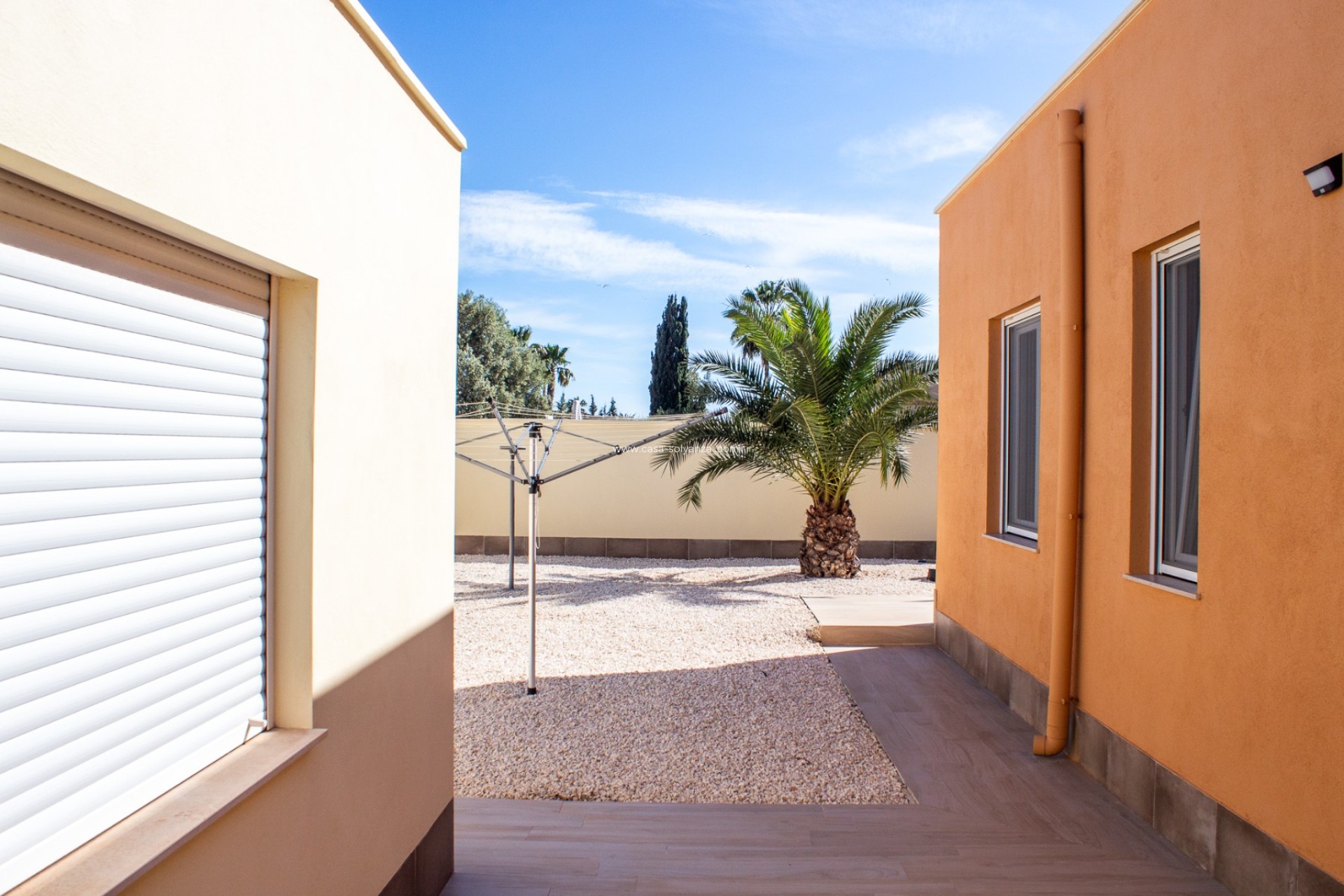 Resale - Villa / Semi detached - Torrevieja - La Siesta