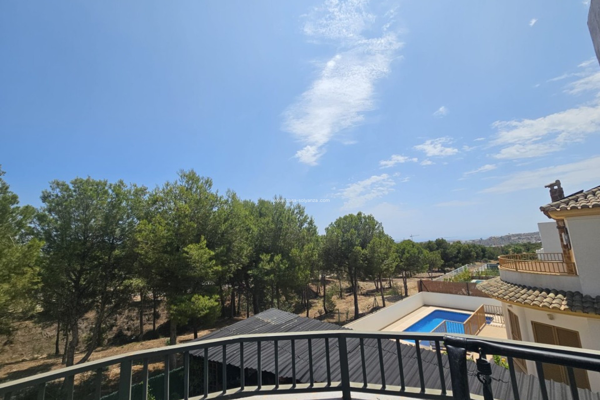 Resale - Villa - Sierra Cortina - Inland
