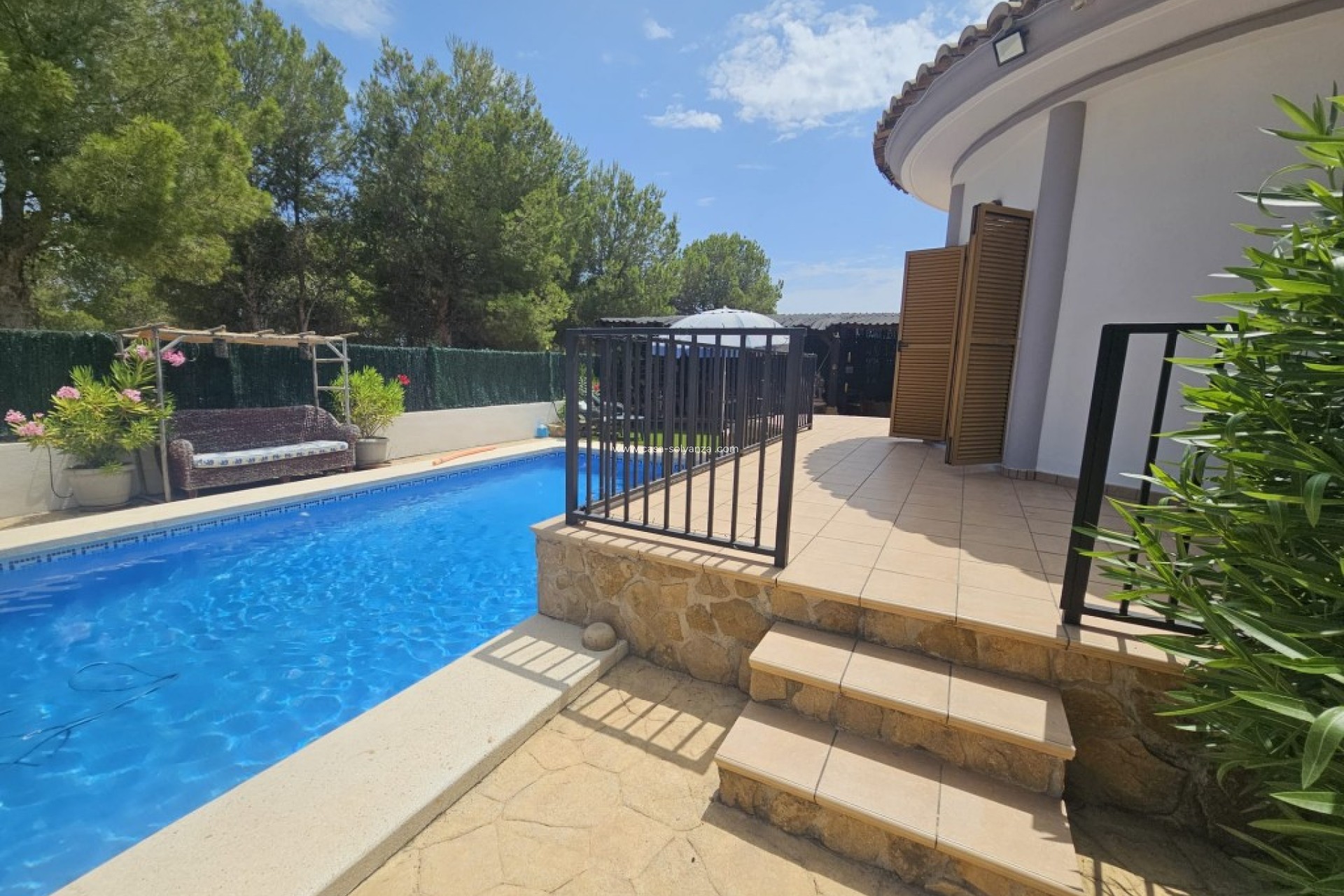 Resale - Villa - Sierra Cortina - Inland