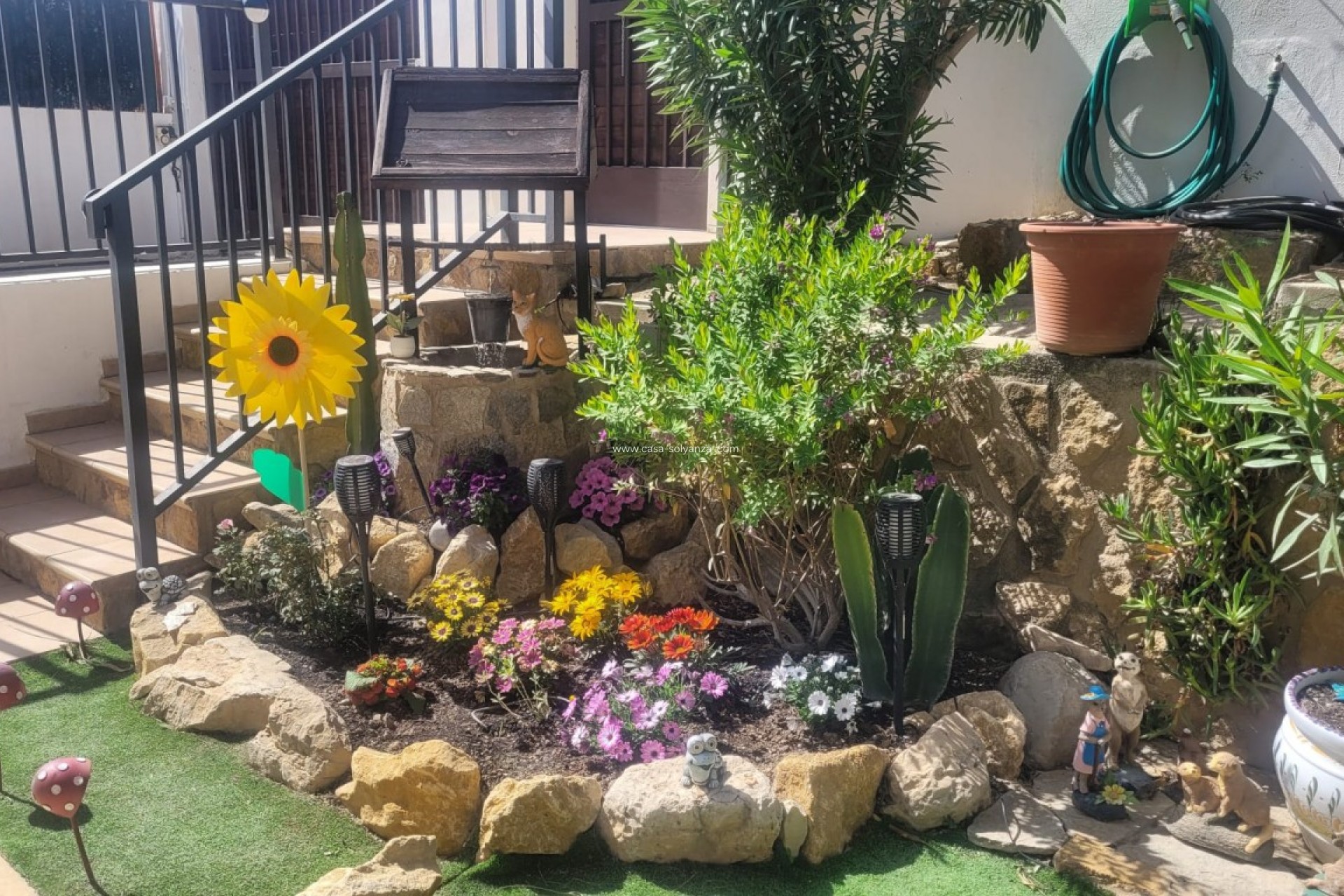 Resale - Villa - Sierra Cortina - Inland