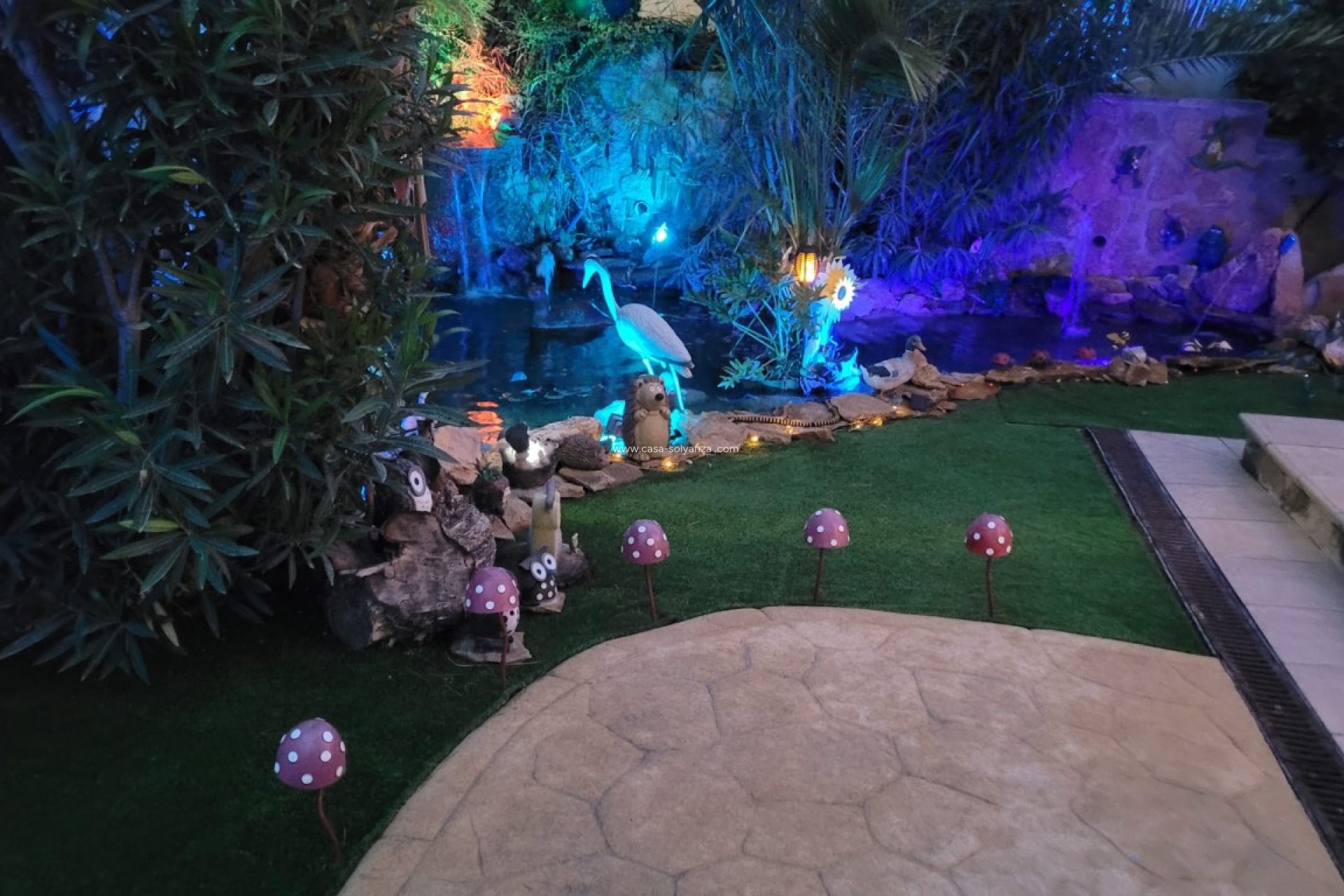 Resale - Villa - Sierra Cortina - Inland