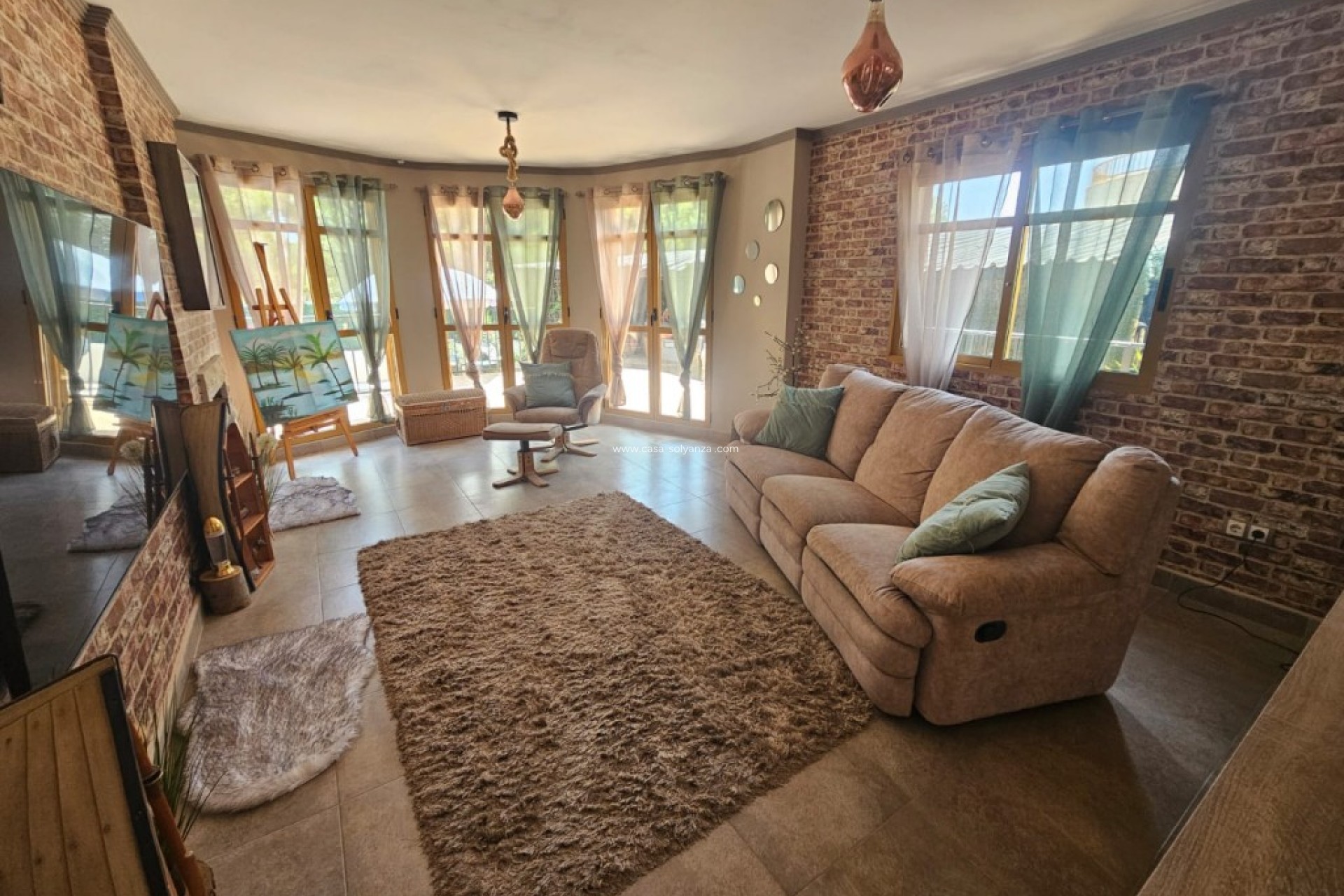 Resale - Villa - Sierra Cortina - Inland