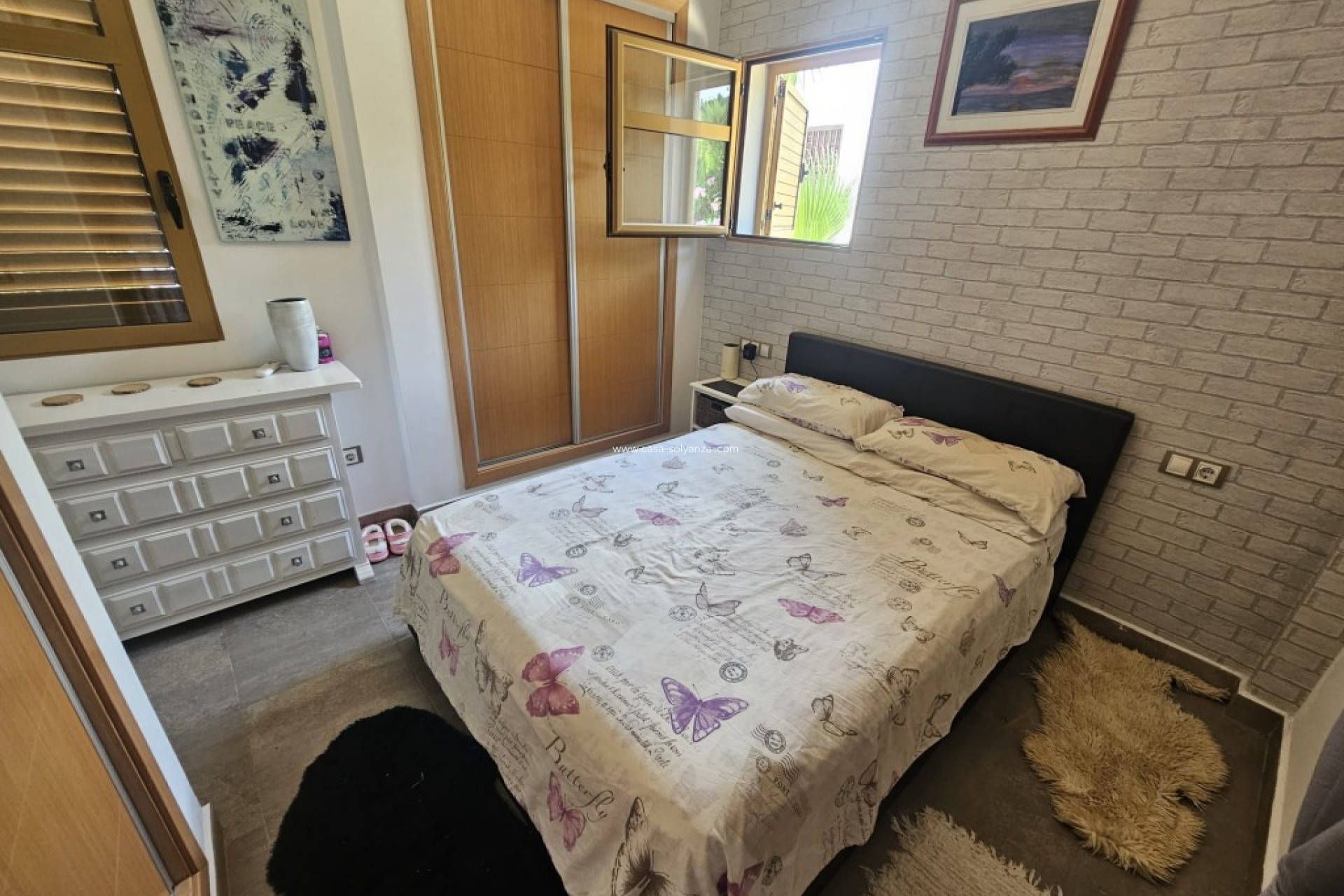 Resale - Villa - Sierra Cortina - Inland