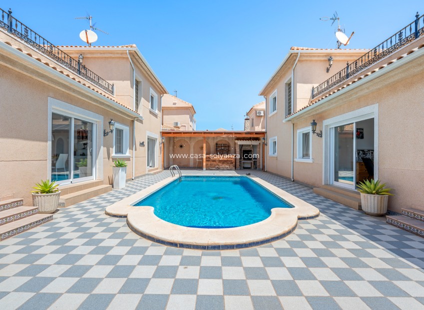 Resale - Villa - Torre de la Horadada - Costa Blanca