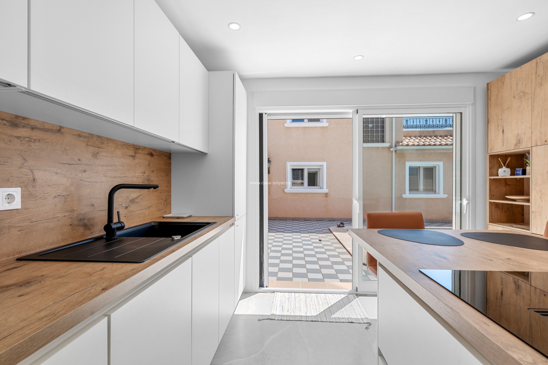 Resale - Villa - Torre de la Horadada - Costa Blanca