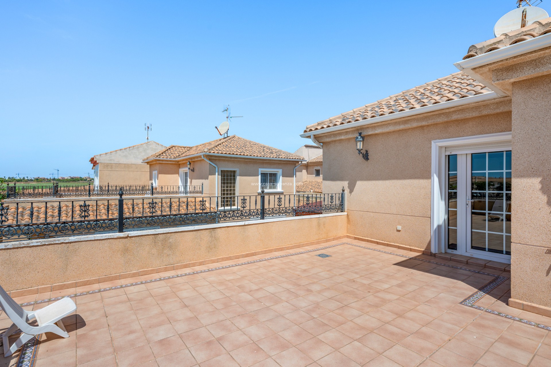 Resale - Villa - Torre de la Horadada - Costa Blanca