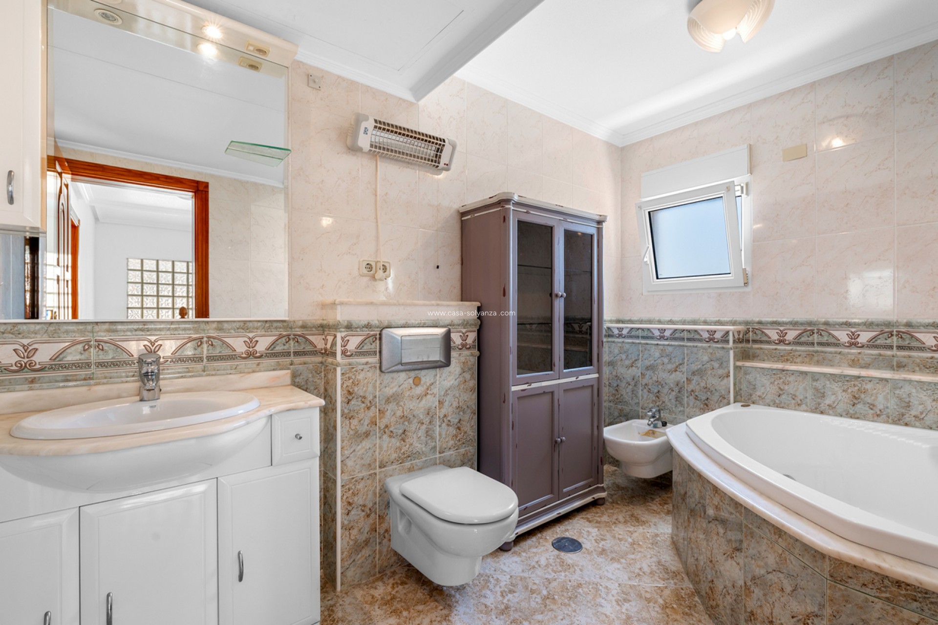 Resale - Villa - Torre de la Horadada - Costa Blanca