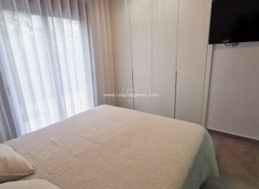 Resale - Villa - Torrevieja - 0