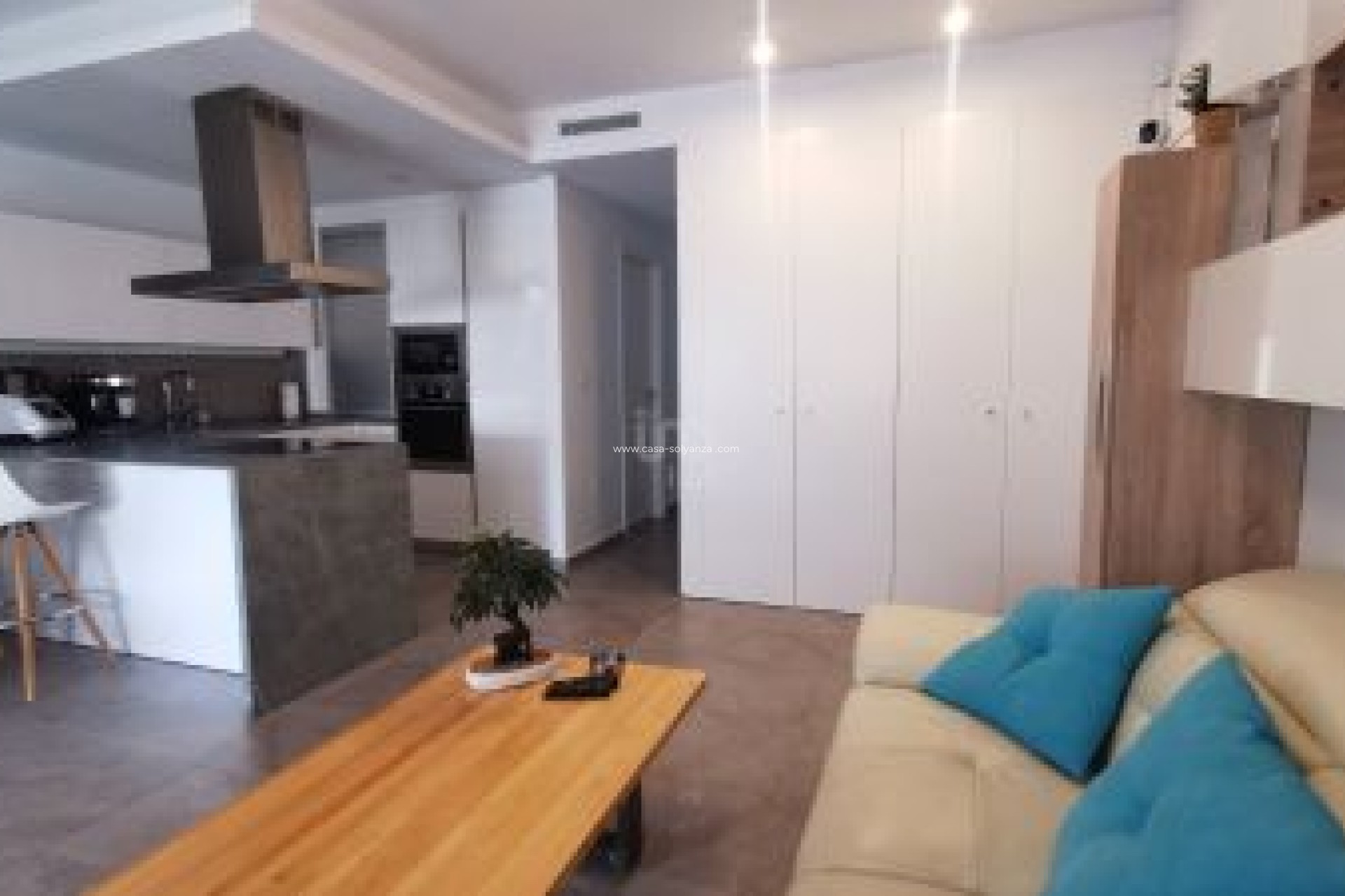 Resale - Villa - Torrevieja - 0