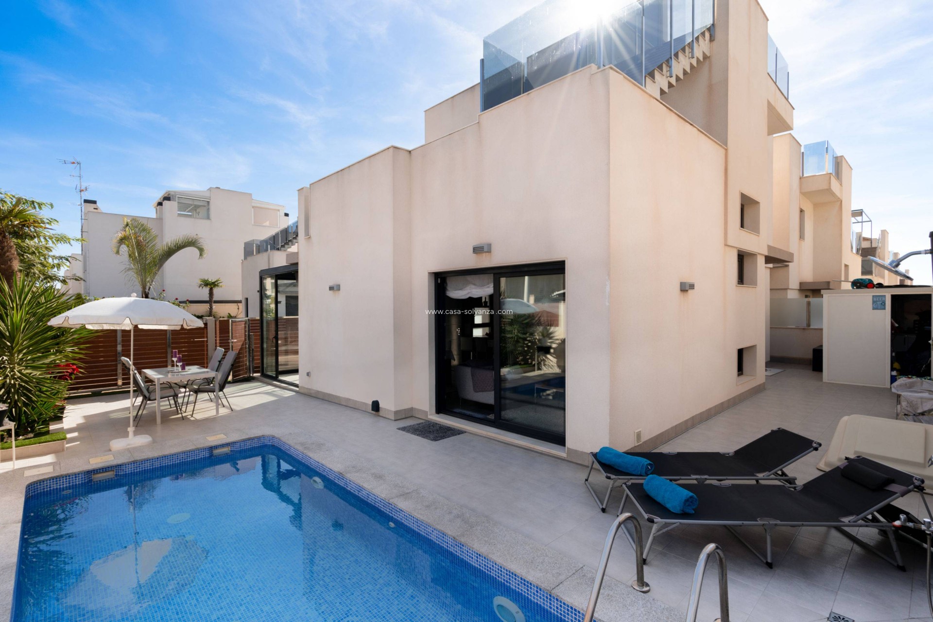 Resale - Villa - Torrevieja - Aguas nuevas