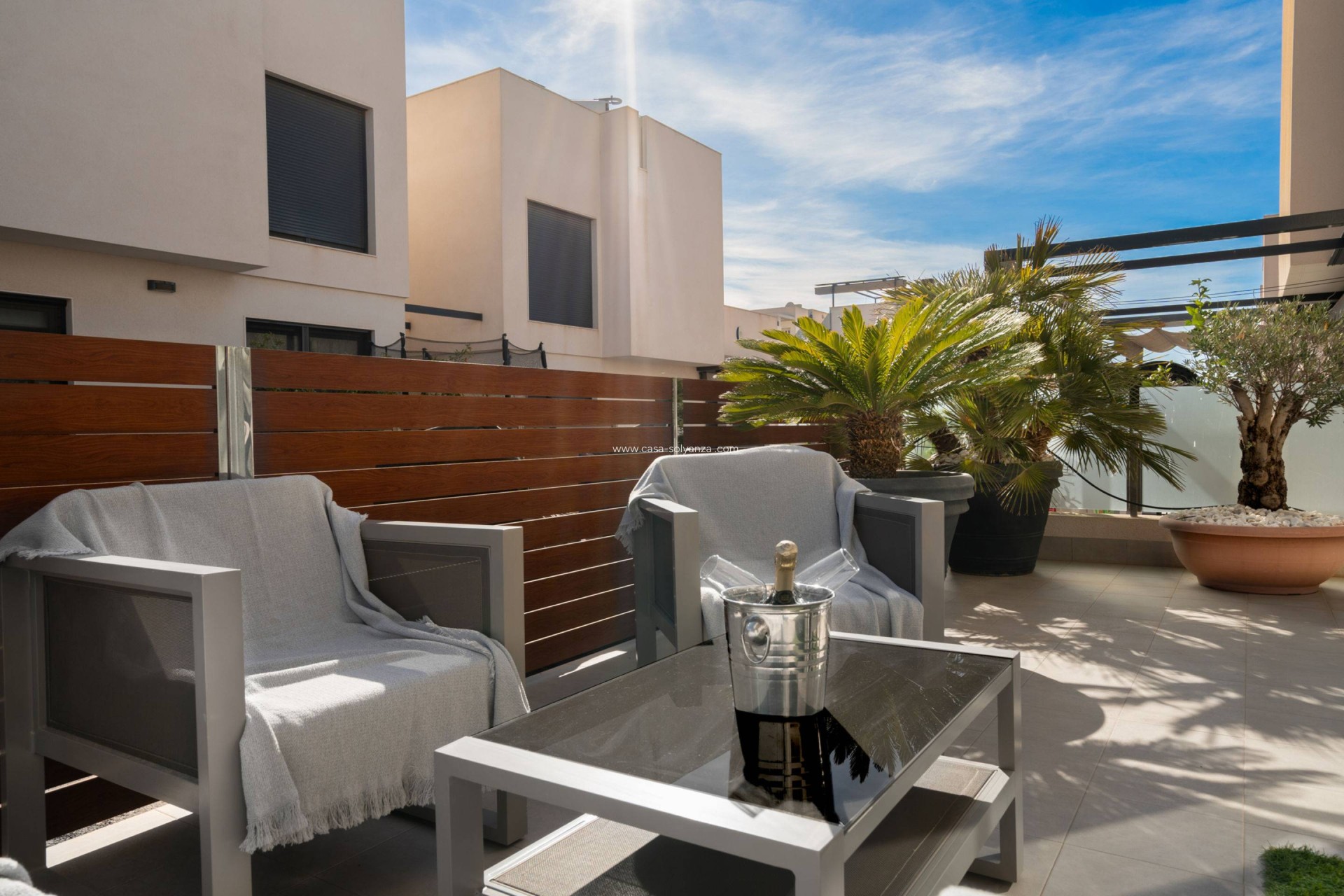 Resale - Villa - Torrevieja - Aguas nuevas