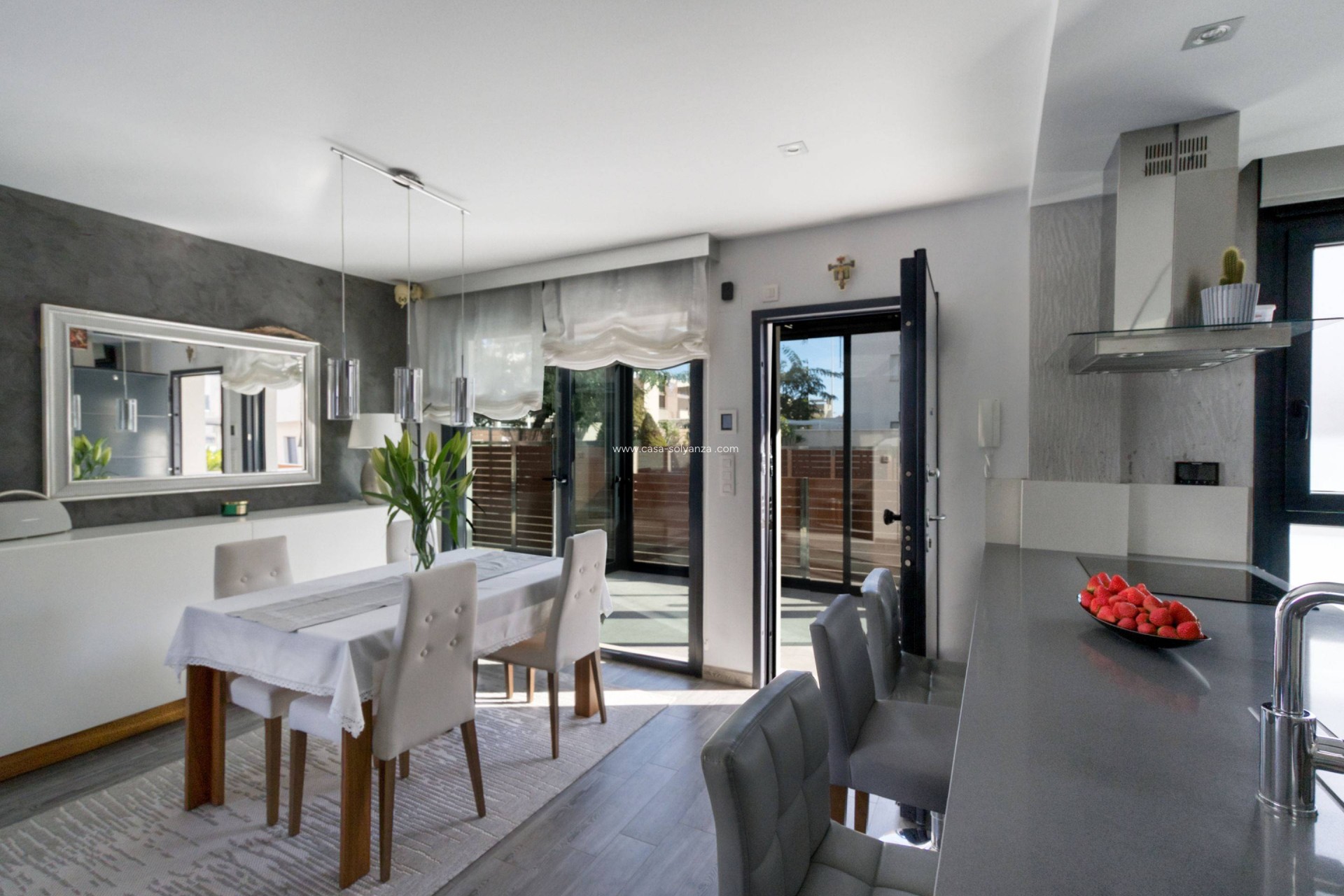 Resale - Villa - Torrevieja - Aguas nuevas