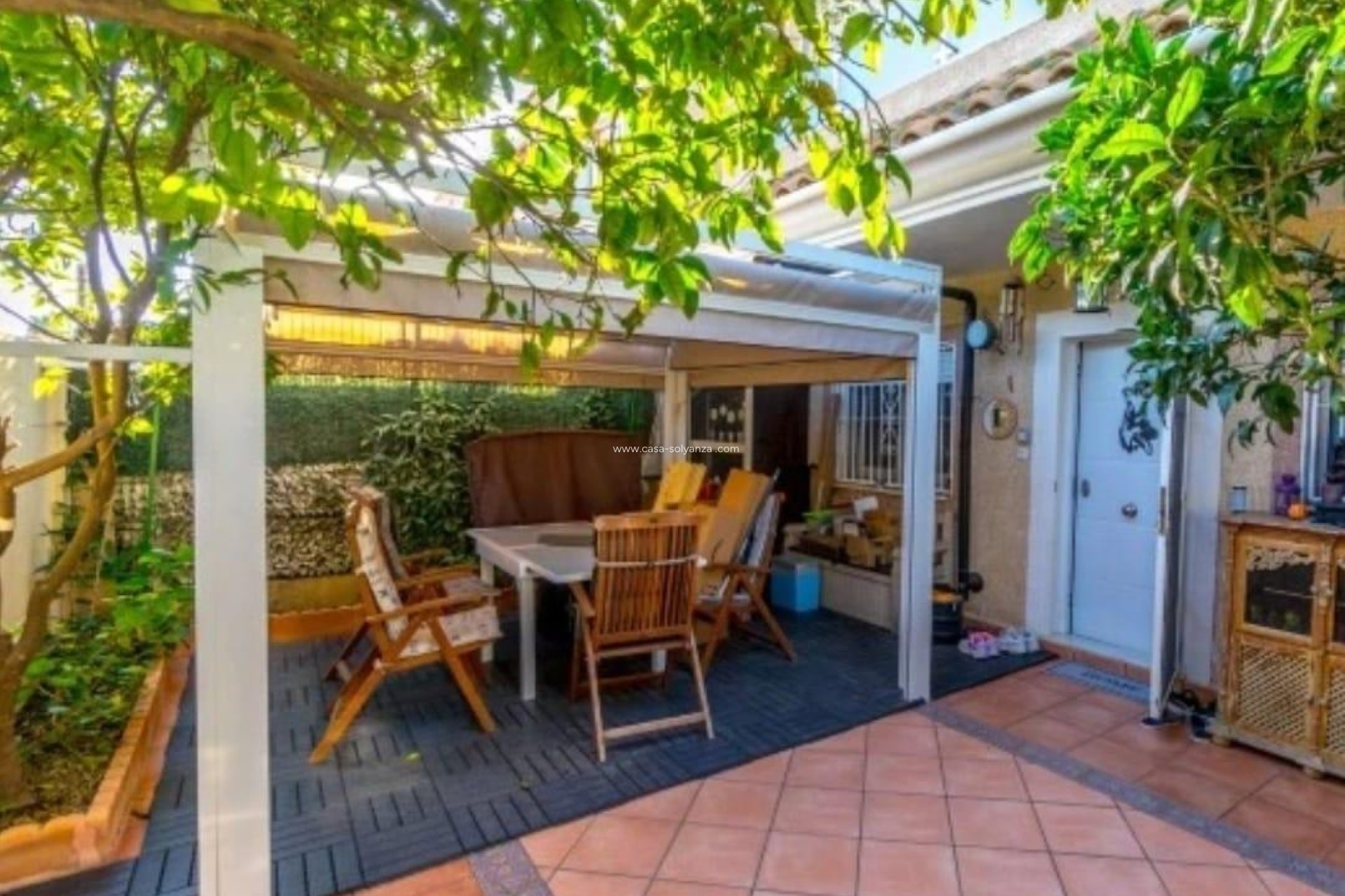 Resale - Villa - Torrevieja - Aguas nuevas