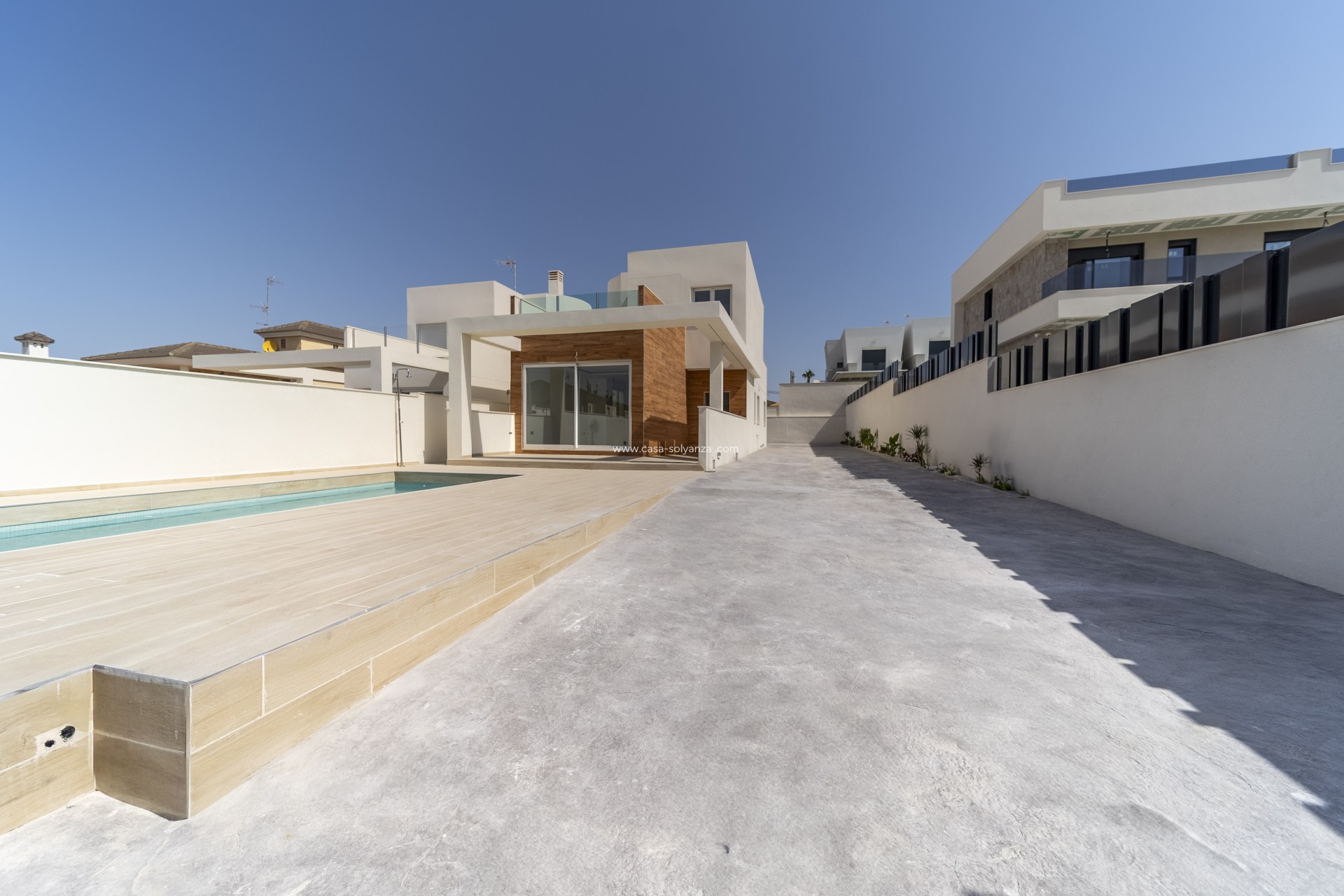 Resale - Villa - Torrevieja - Aguas nuevas