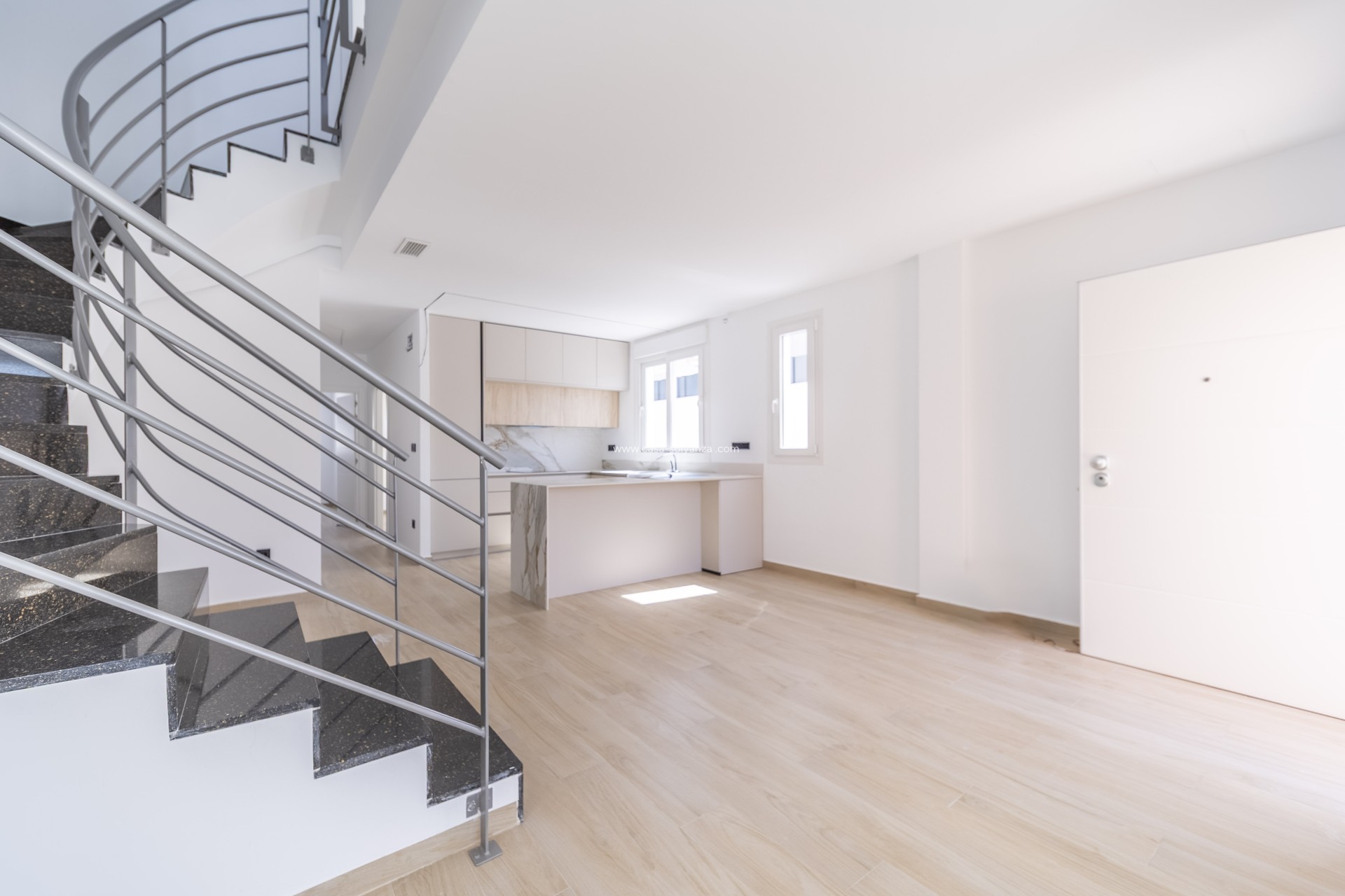 Resale - Villa - Torrevieja - Aguas nuevas
