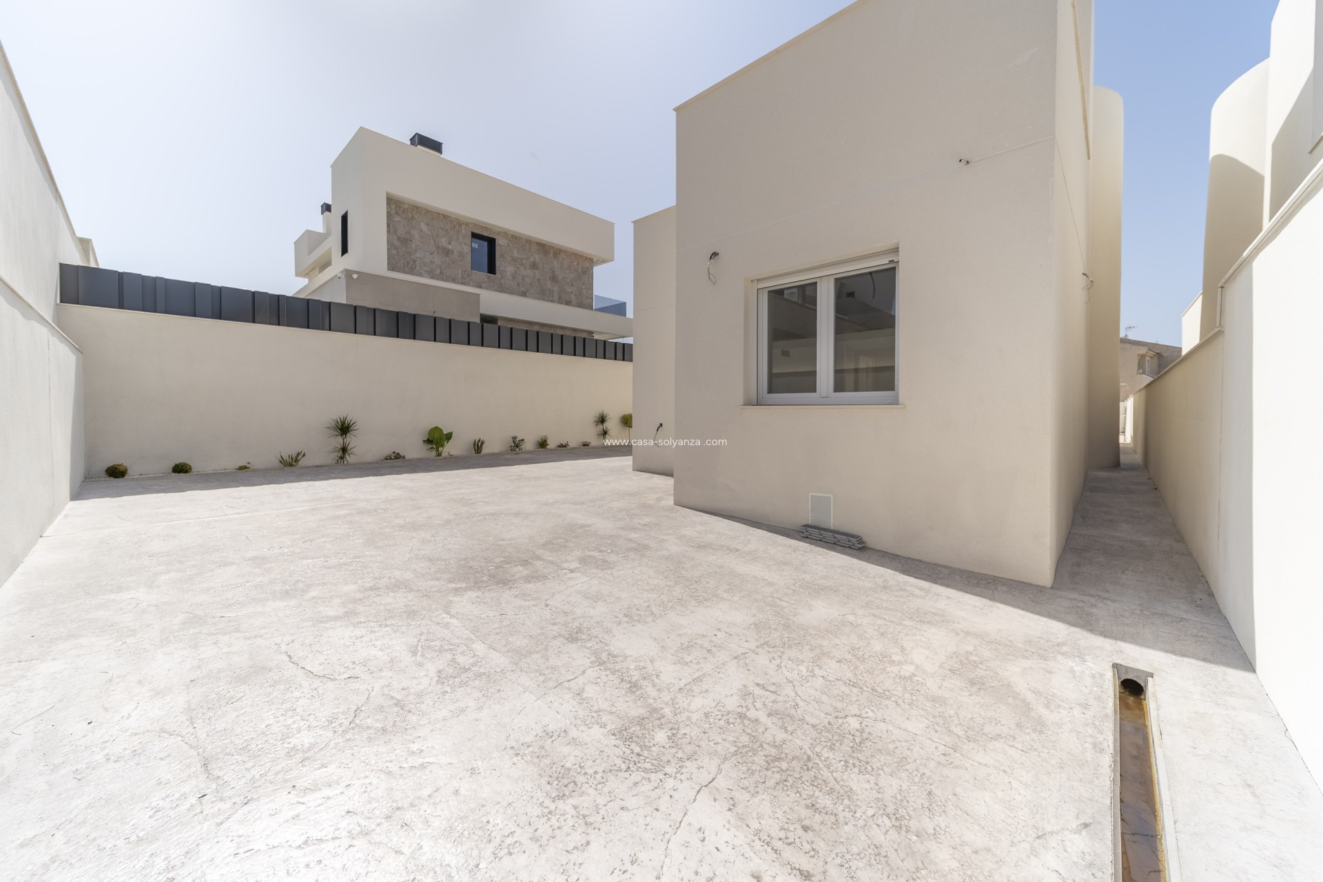 Resale - Villa - Torrevieja - Aguas nuevas