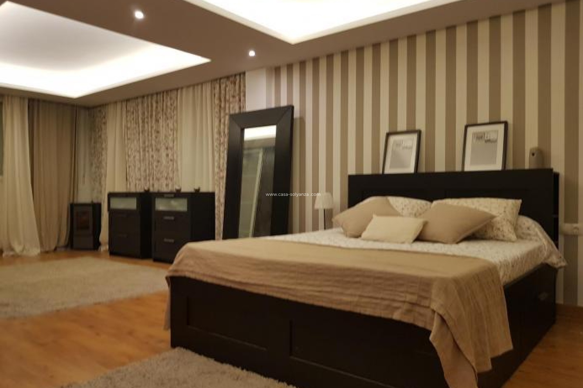 Resale - Villa - Torrevieja - Aguas nuevas