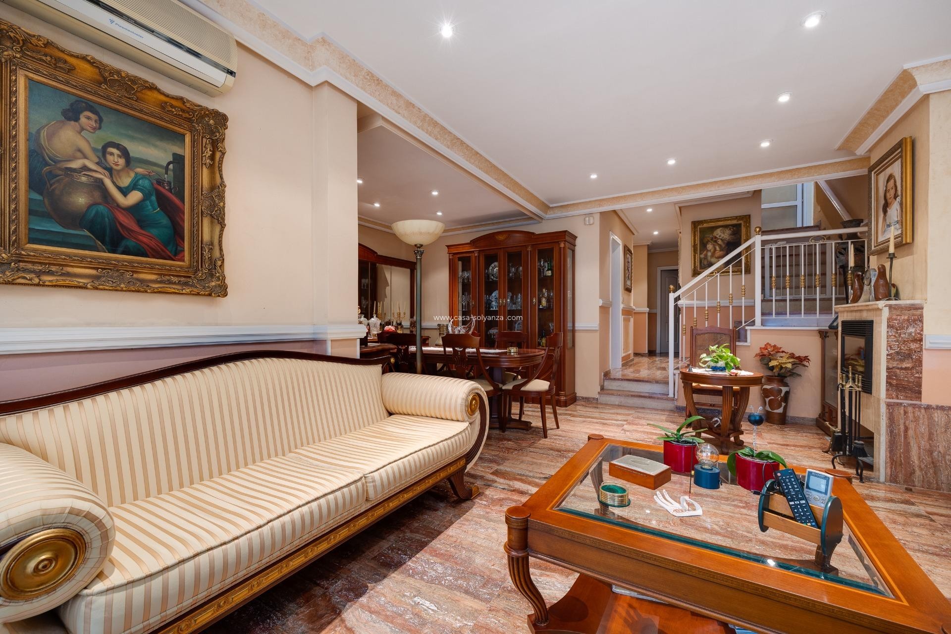 Resale - Villa - Torrevieja - Aguas nuevas