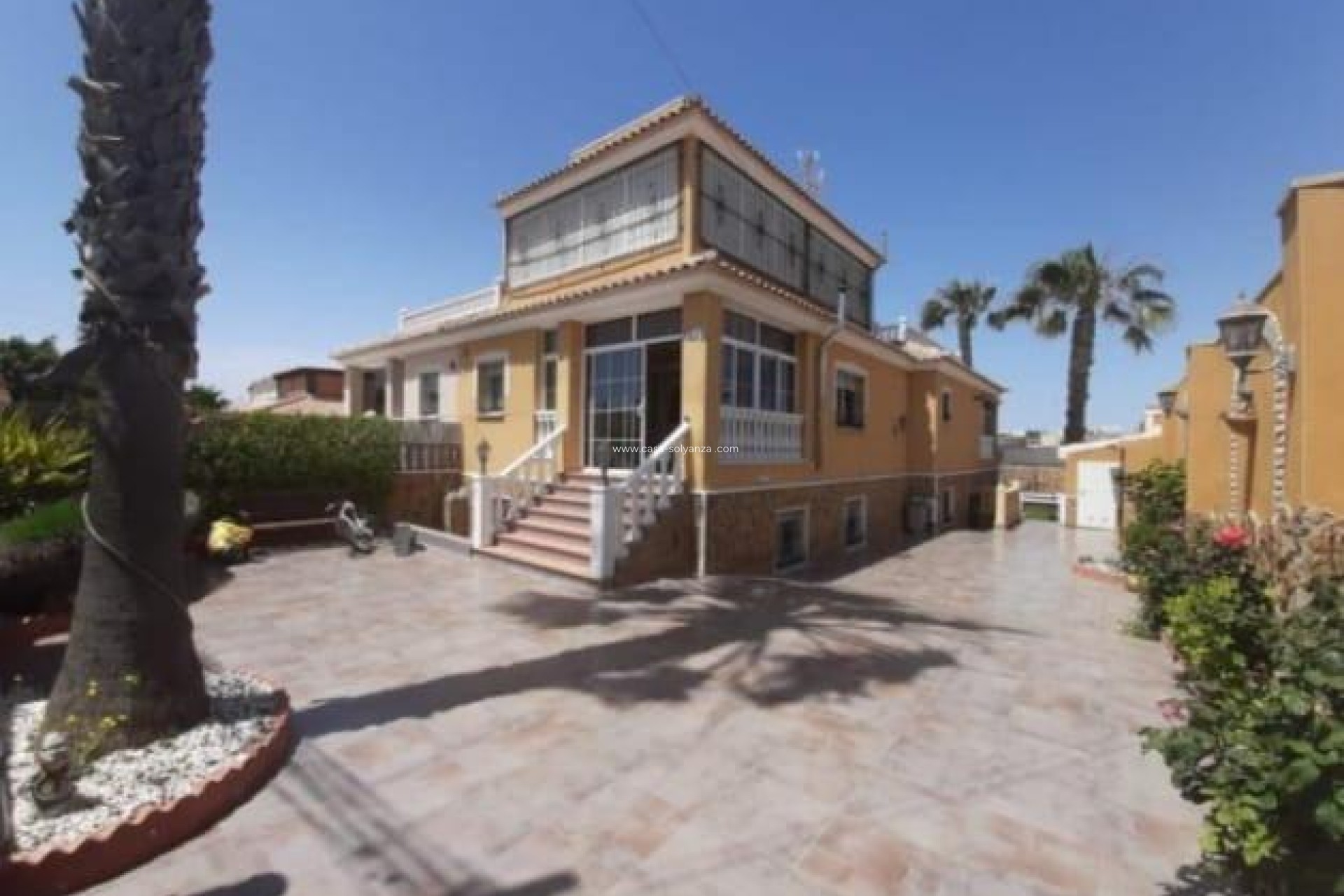 Resale - Villa - Torrevieja - Aguas nuevas