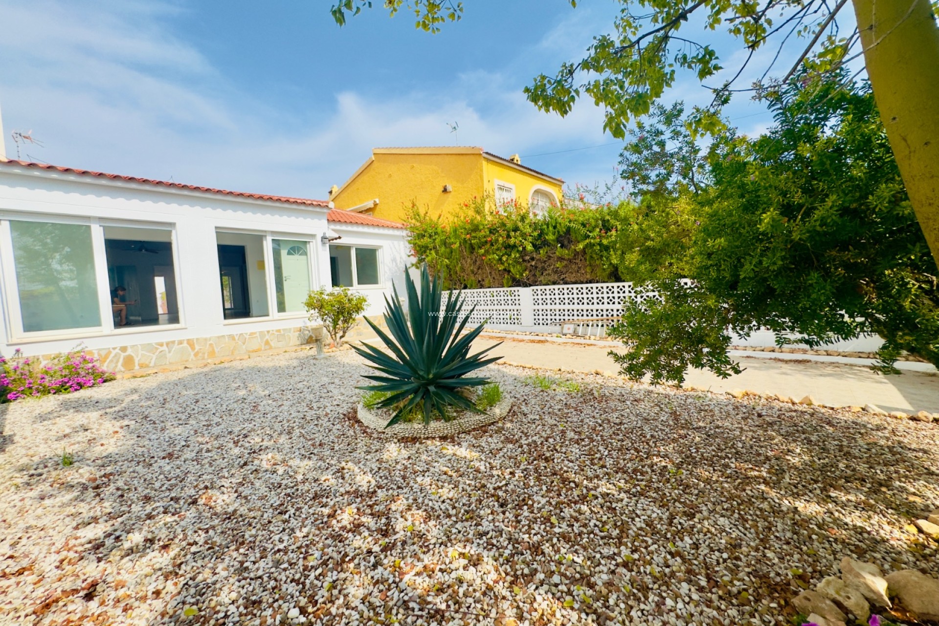 Resale - Villa - Torrevieja - Aguas nuevas