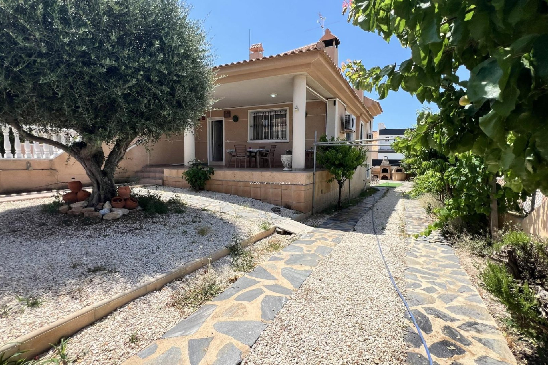 Resale - Villa - Torrevieja - Aguas nuevas
