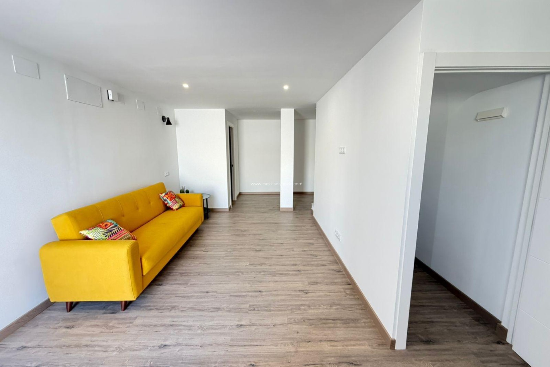 Resale - Villa - Torrevieja - Cabo cervera