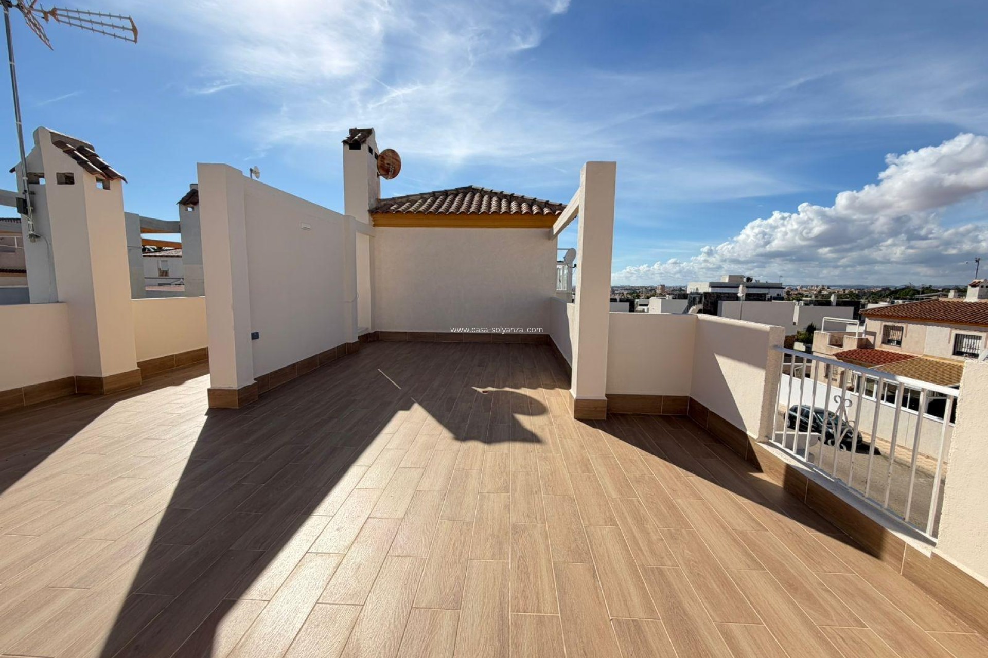 Resale - Villa - Torrevieja - Cabo cervera