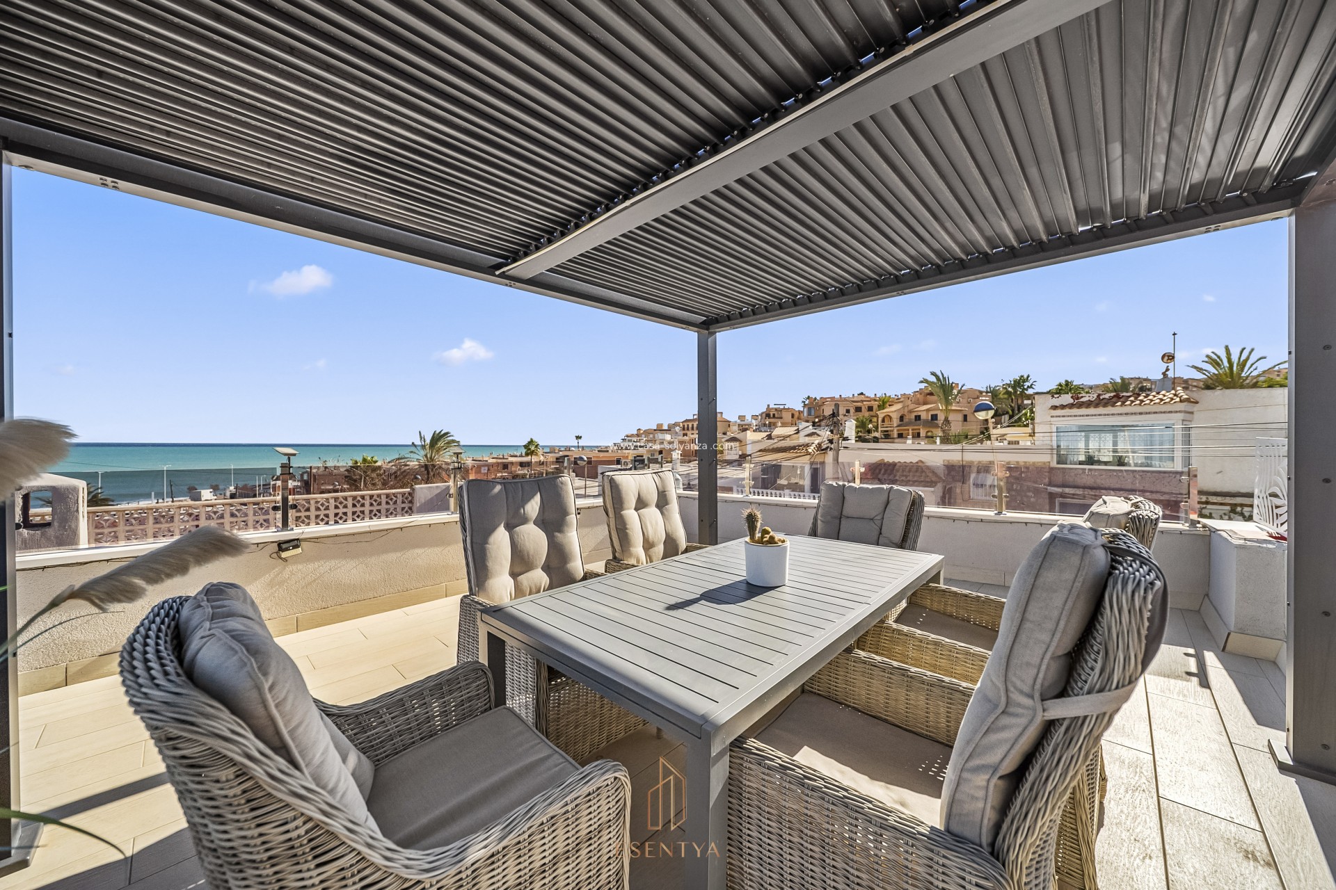 Resale - Villa - Torrevieja - Cabo cervera