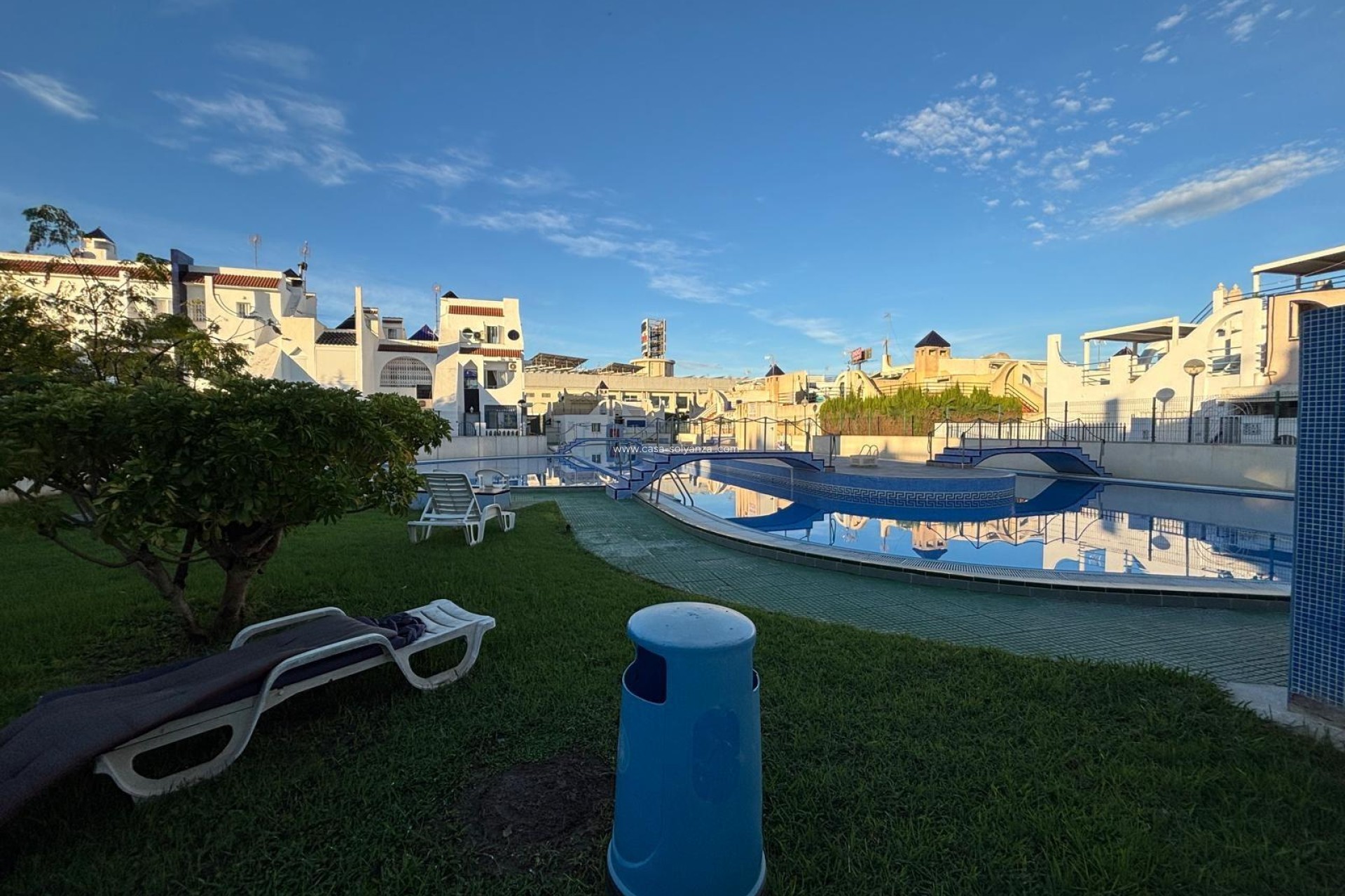 Resale - Villa - Torrevieja - Carrefour