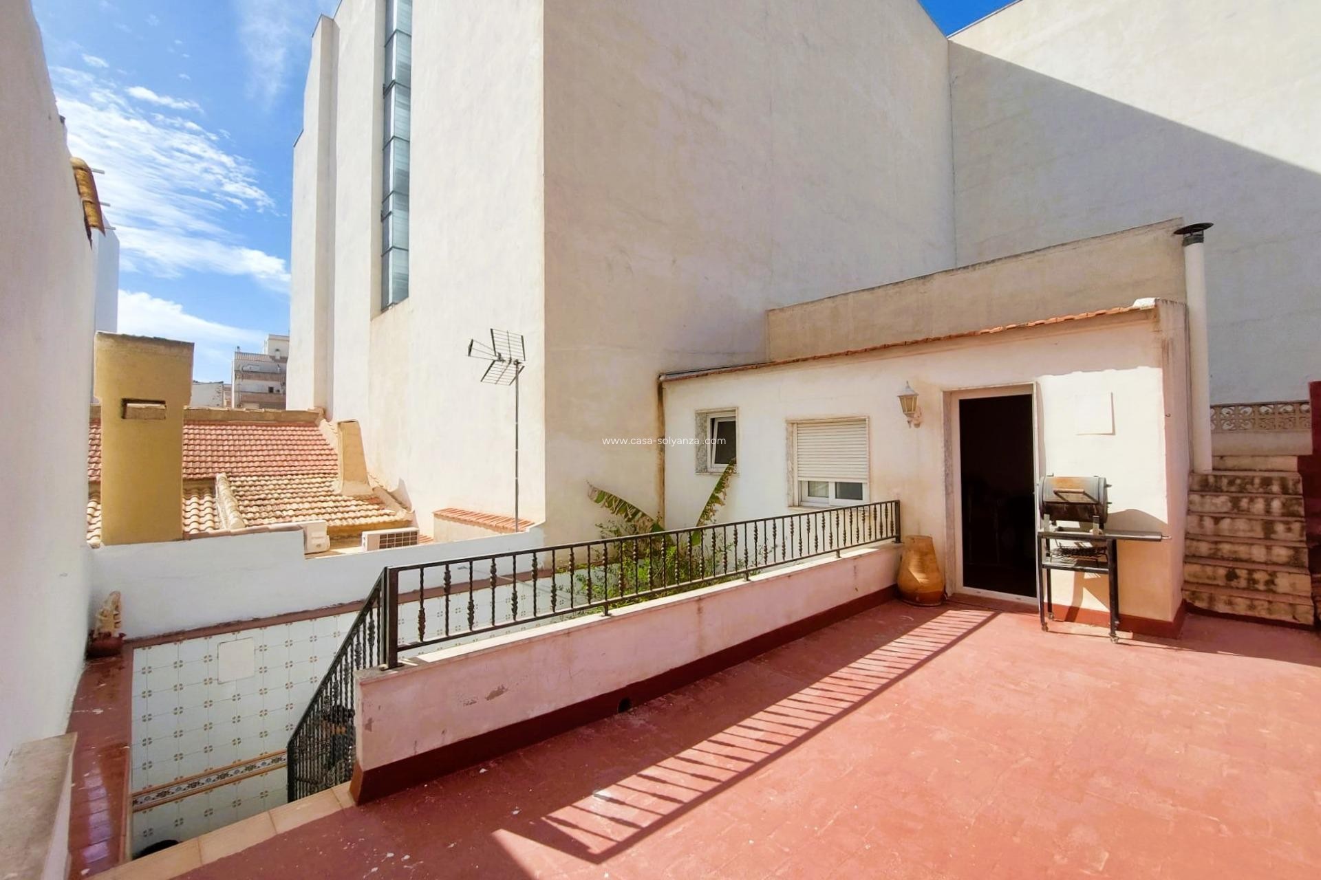 Resale - Villa - Torrevieja - Center
