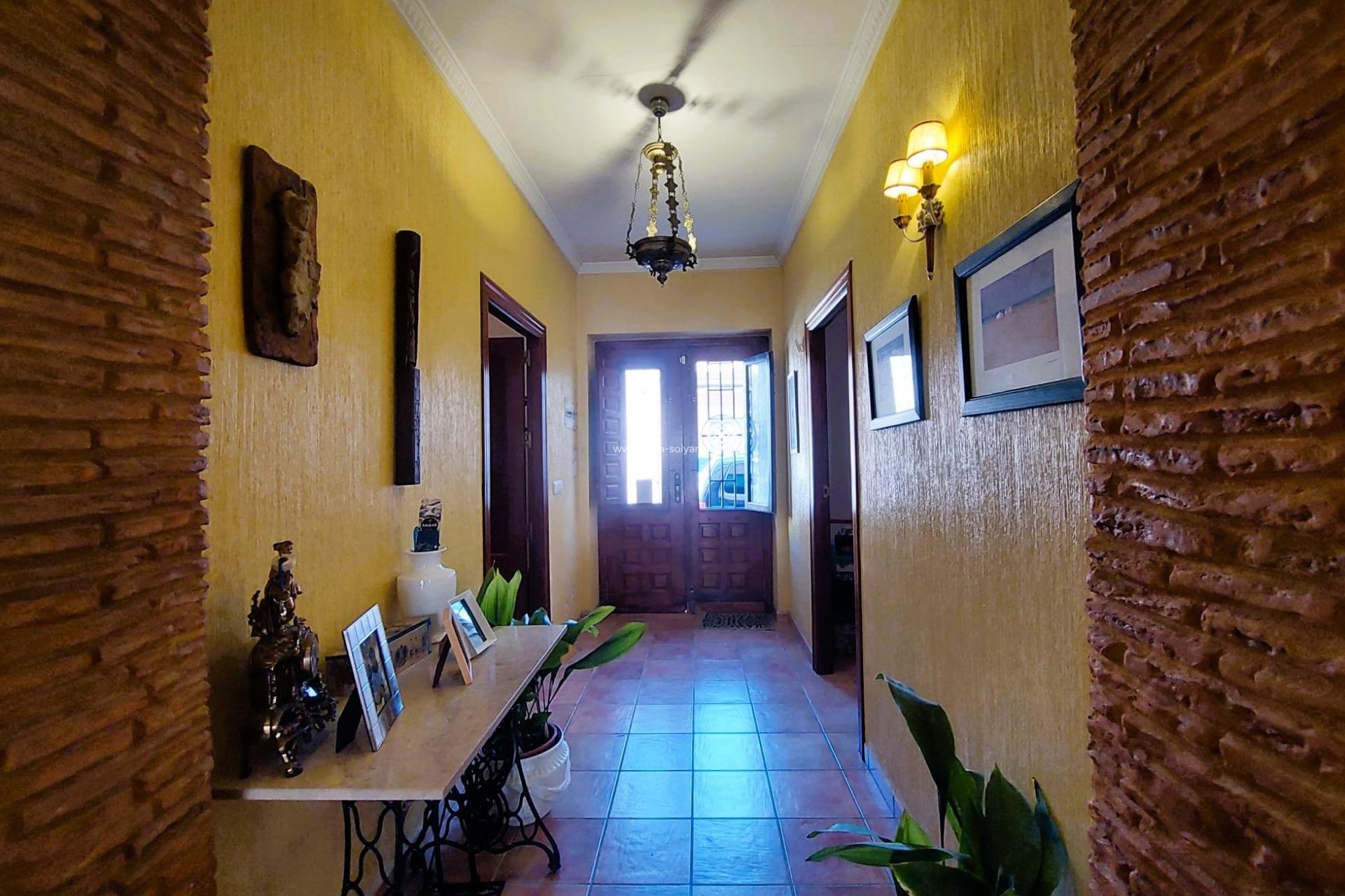 Resale - Villa - Torrevieja - Center