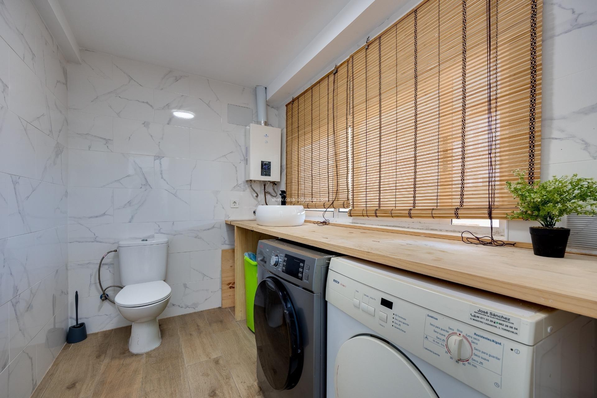 Resale - Villa - Torrevieja - Center