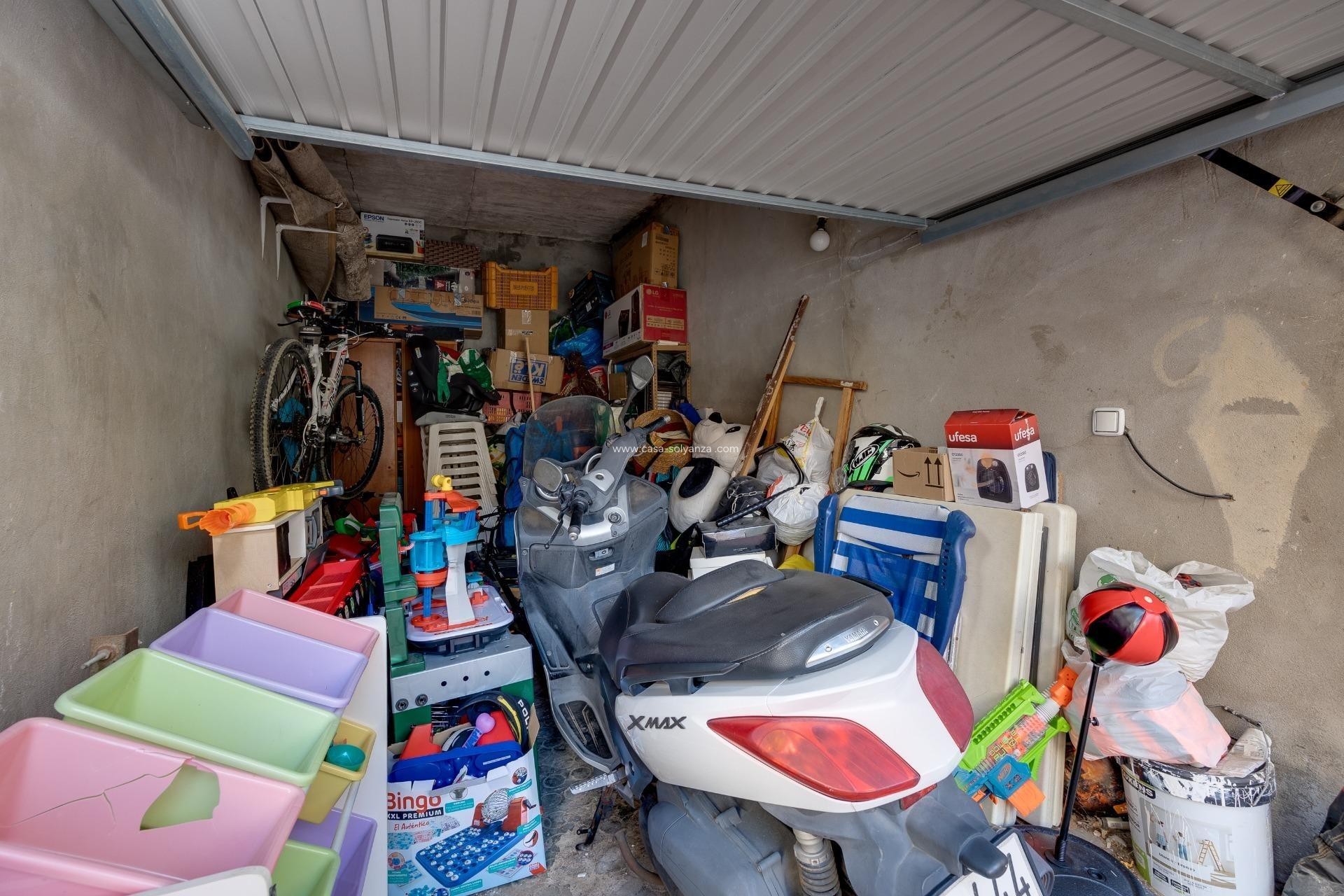 Resale - Villa - Torrevieja - Center