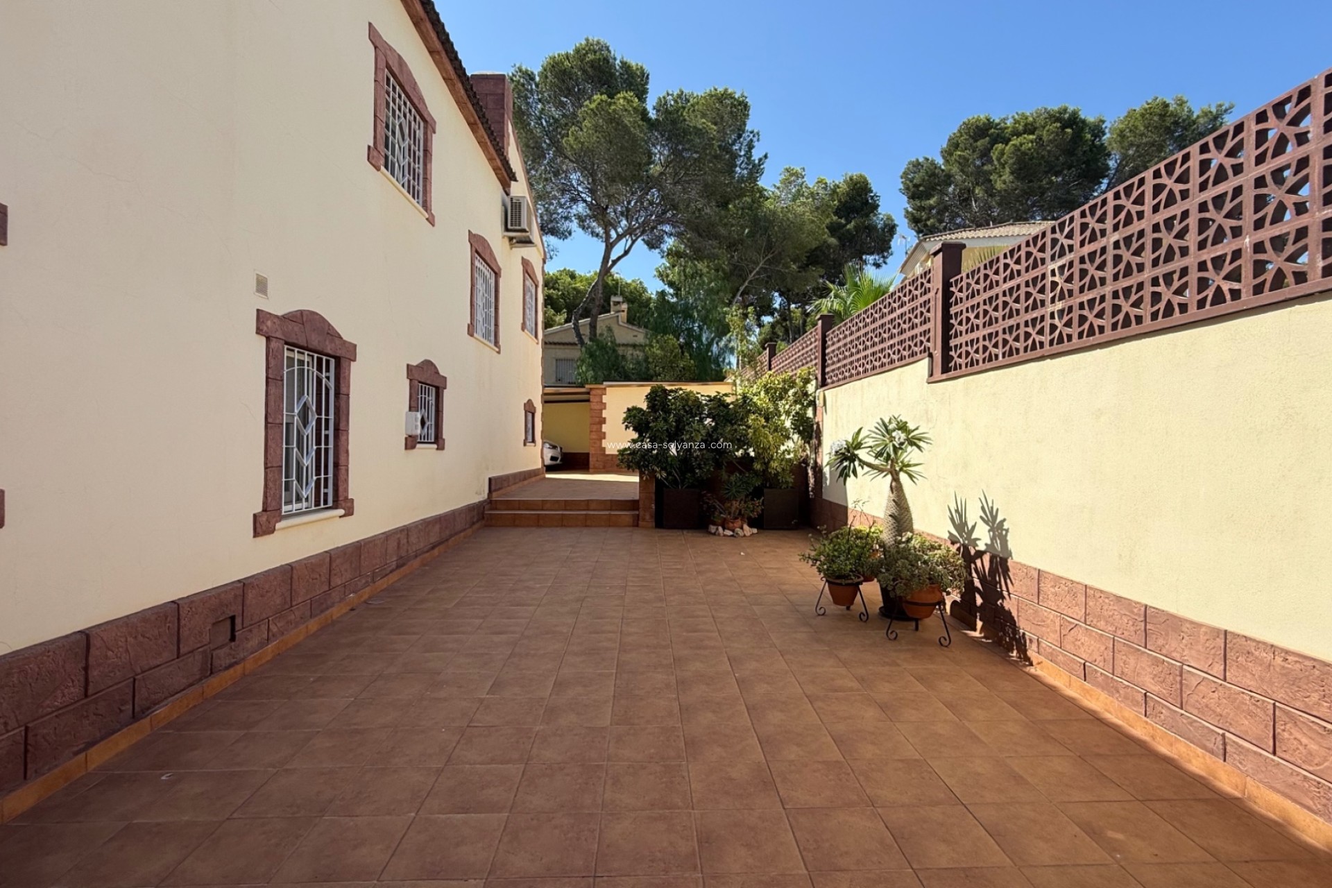Resale - Villa - Torrevieja - Costa Blanca