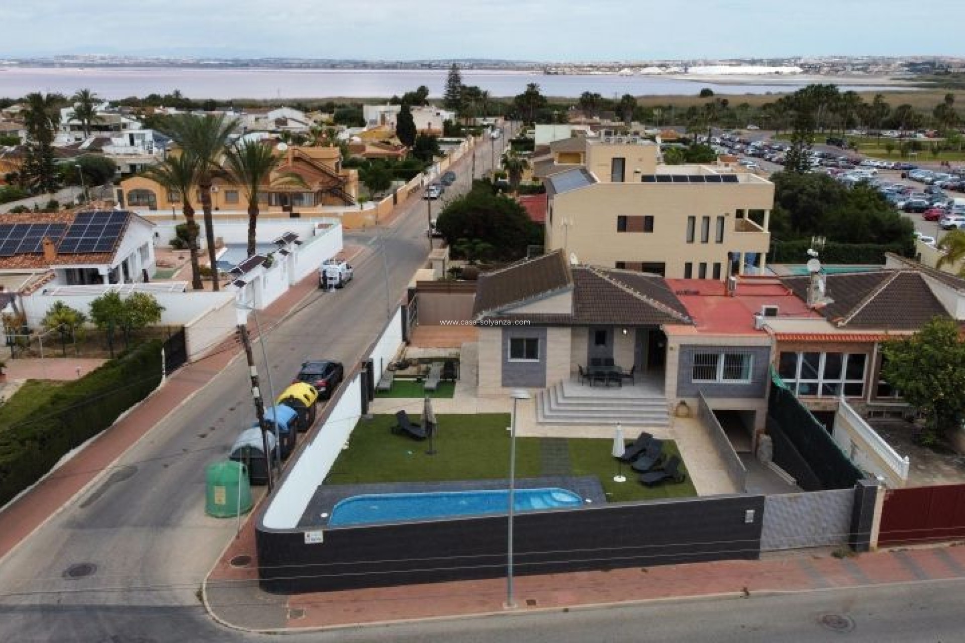 Resale - Villa - Torrevieja - Costa Blanca
