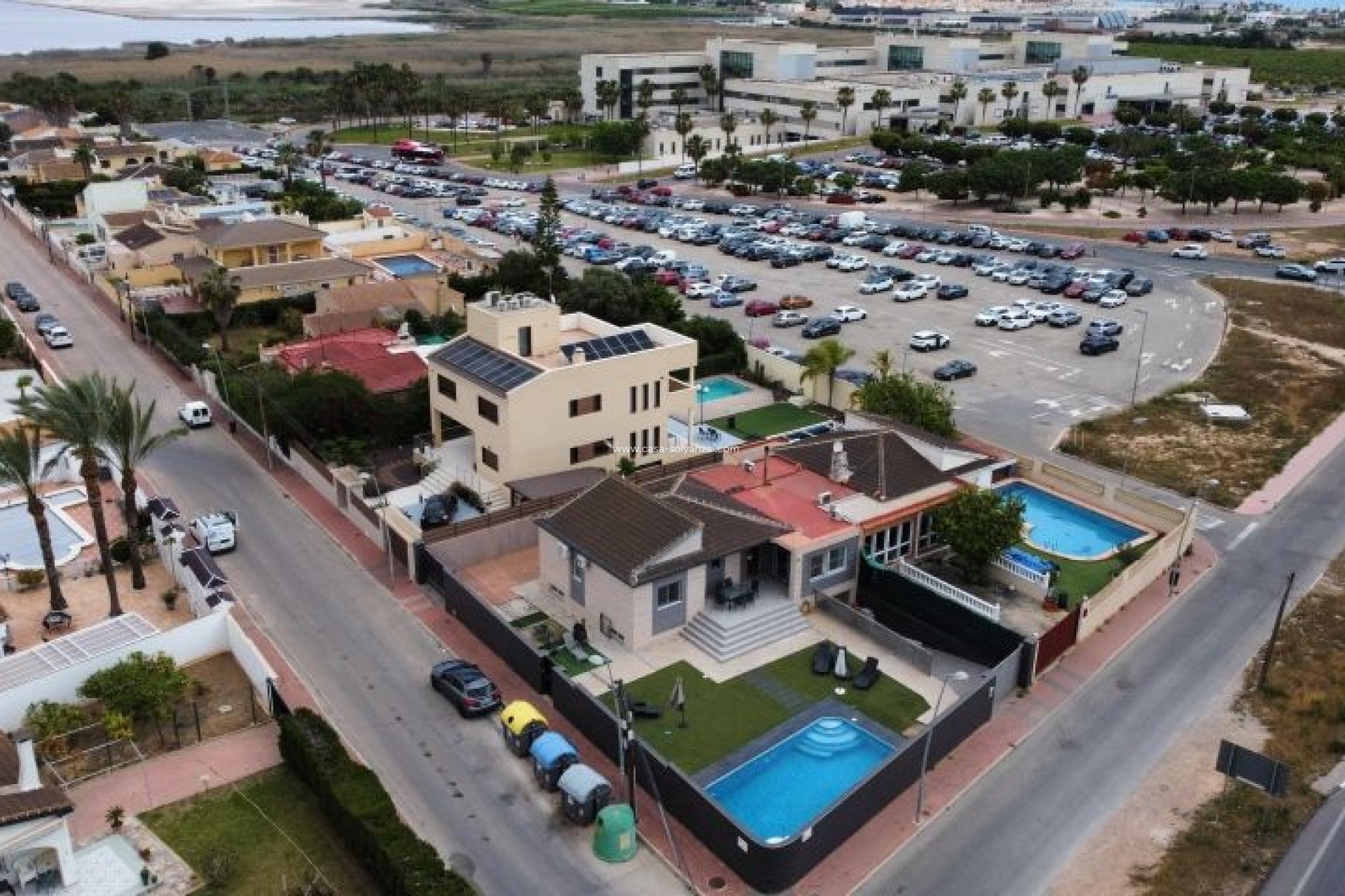 Resale - Villa - Torrevieja - Costa Blanca