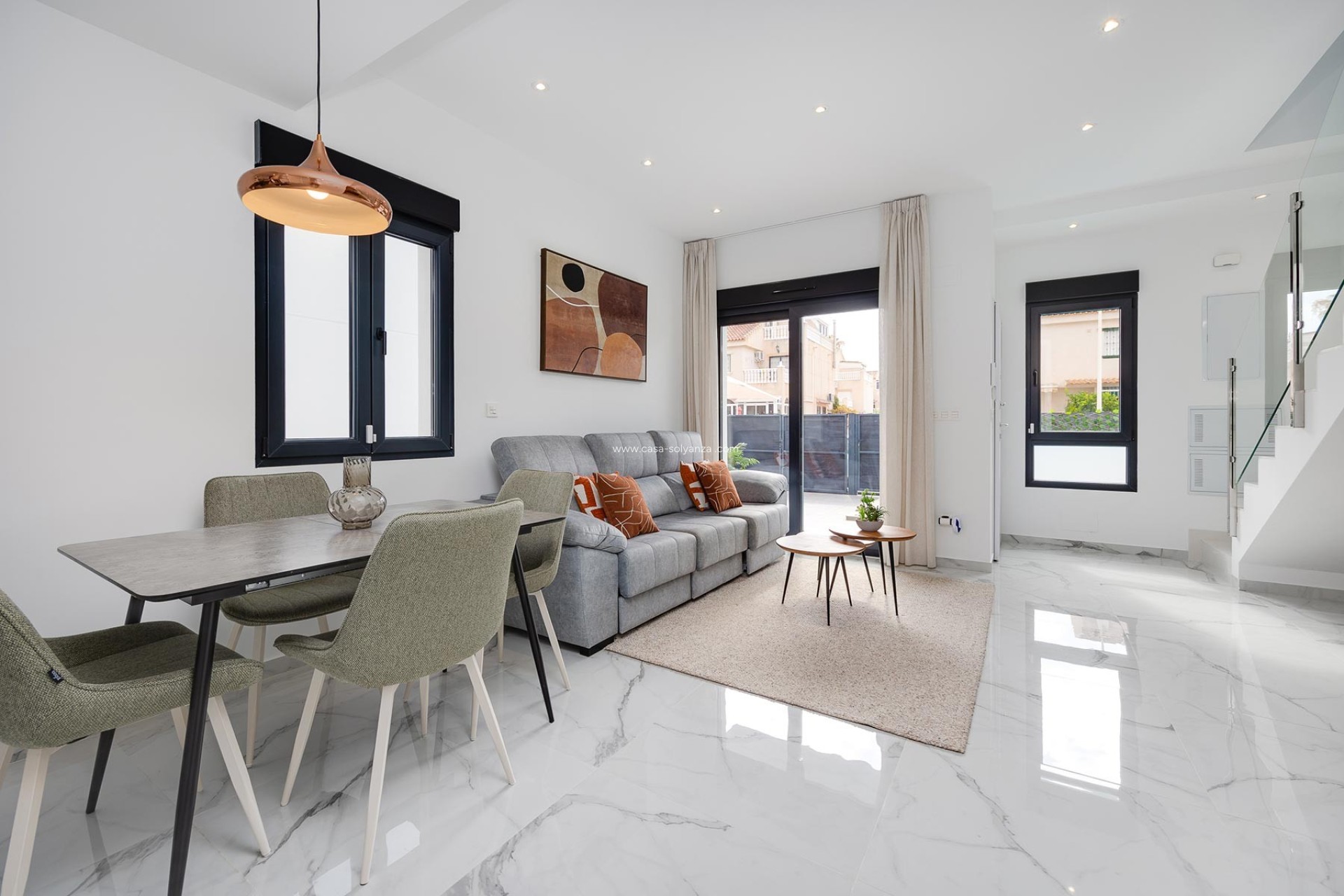 Resale - Villa - Torrevieja - Costa Blanca