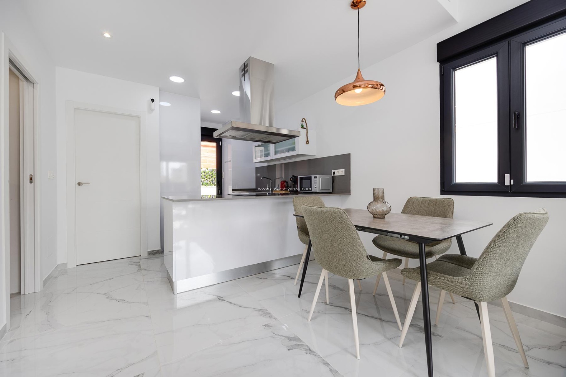 Resale - Villa - Torrevieja - Costa Blanca