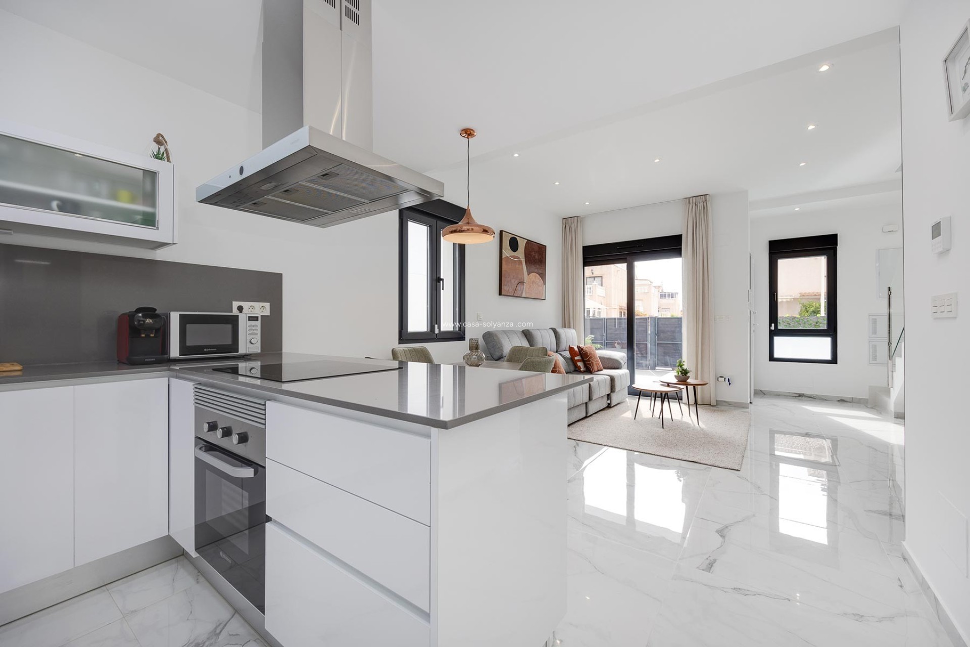 Resale - Villa - Torrevieja - Costa Blanca