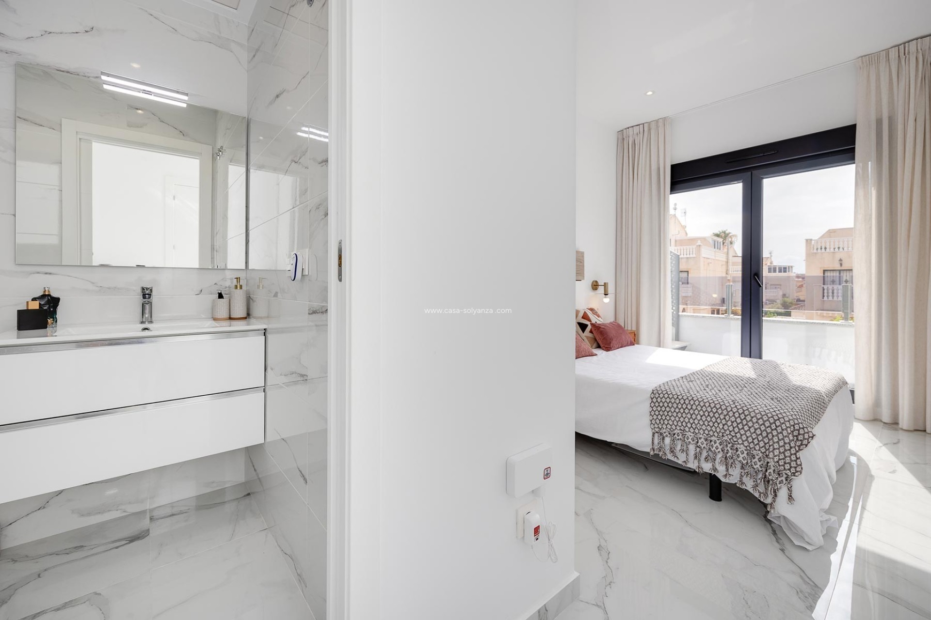 Resale - Villa - Torrevieja - Costa Blanca