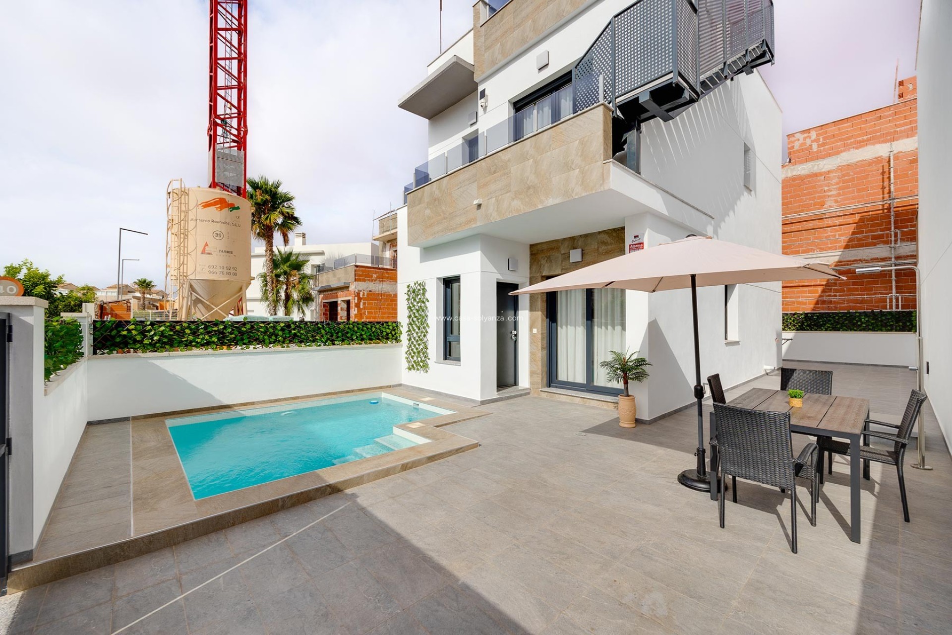 Resale - Villa - Torrevieja - Costa Blanca