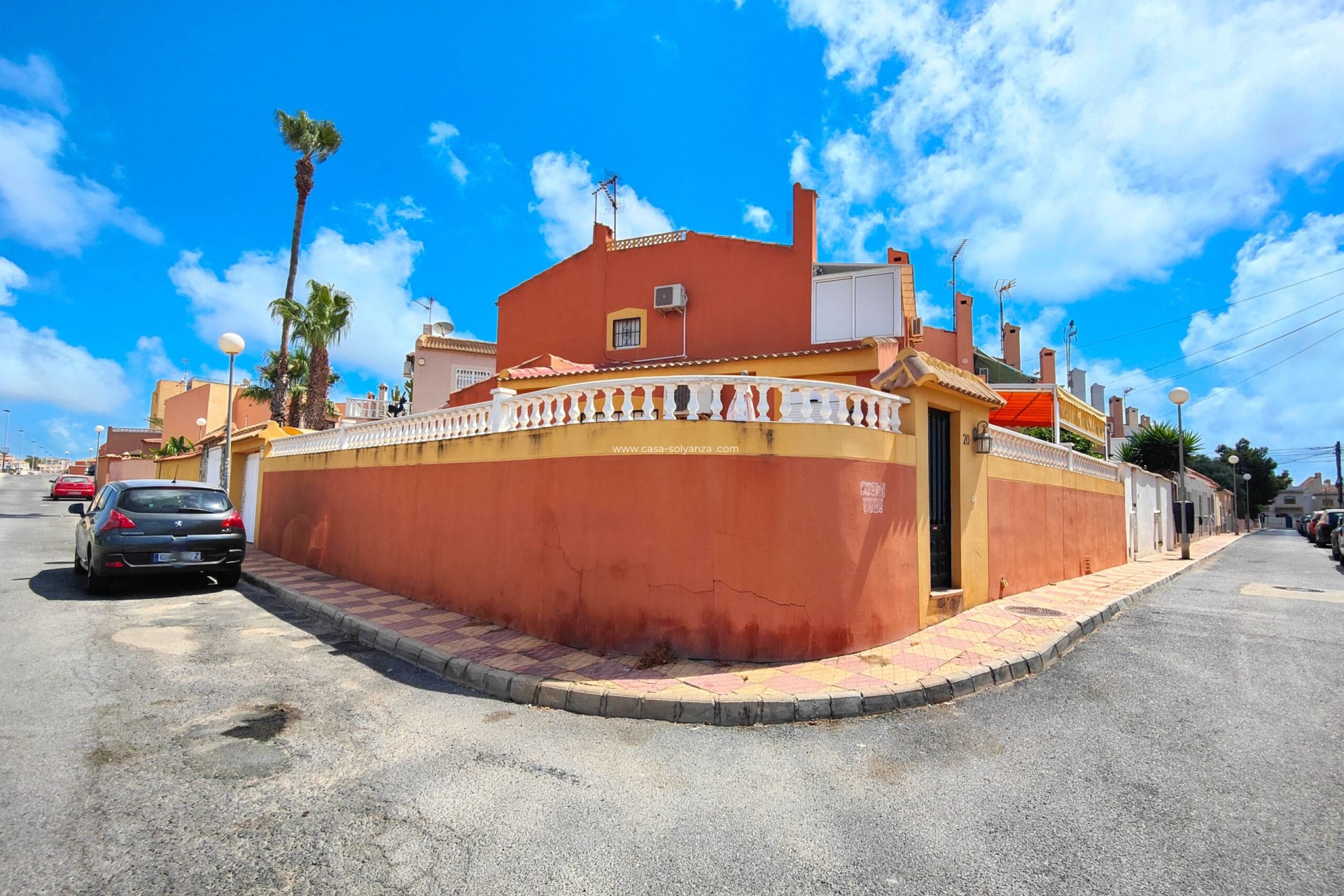 Resale - Villa - Torrevieja - Costa Blanca