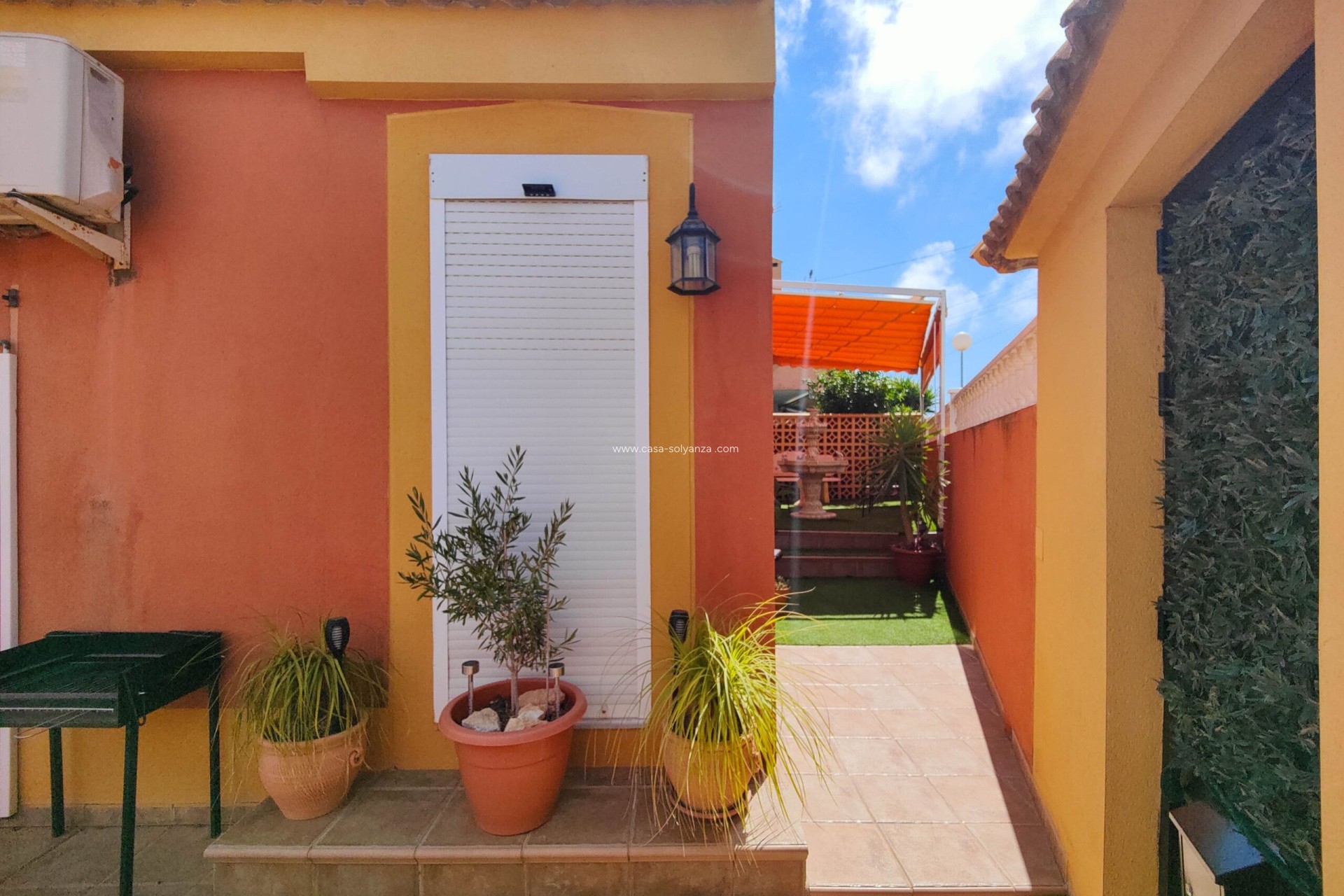 Resale - Villa - Torrevieja - Costa Blanca