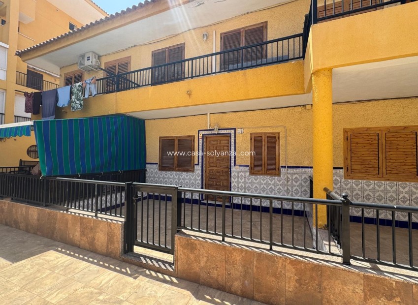 Resale - Villa - Torrevieja - Costa Blanca
