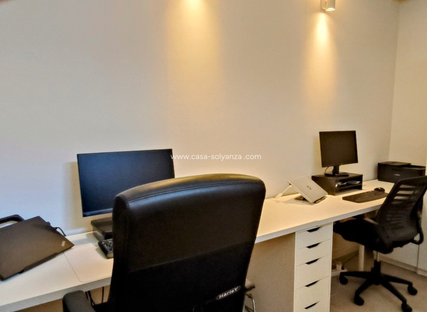 Resale - Villa - Torrevieja - Costa Blanca