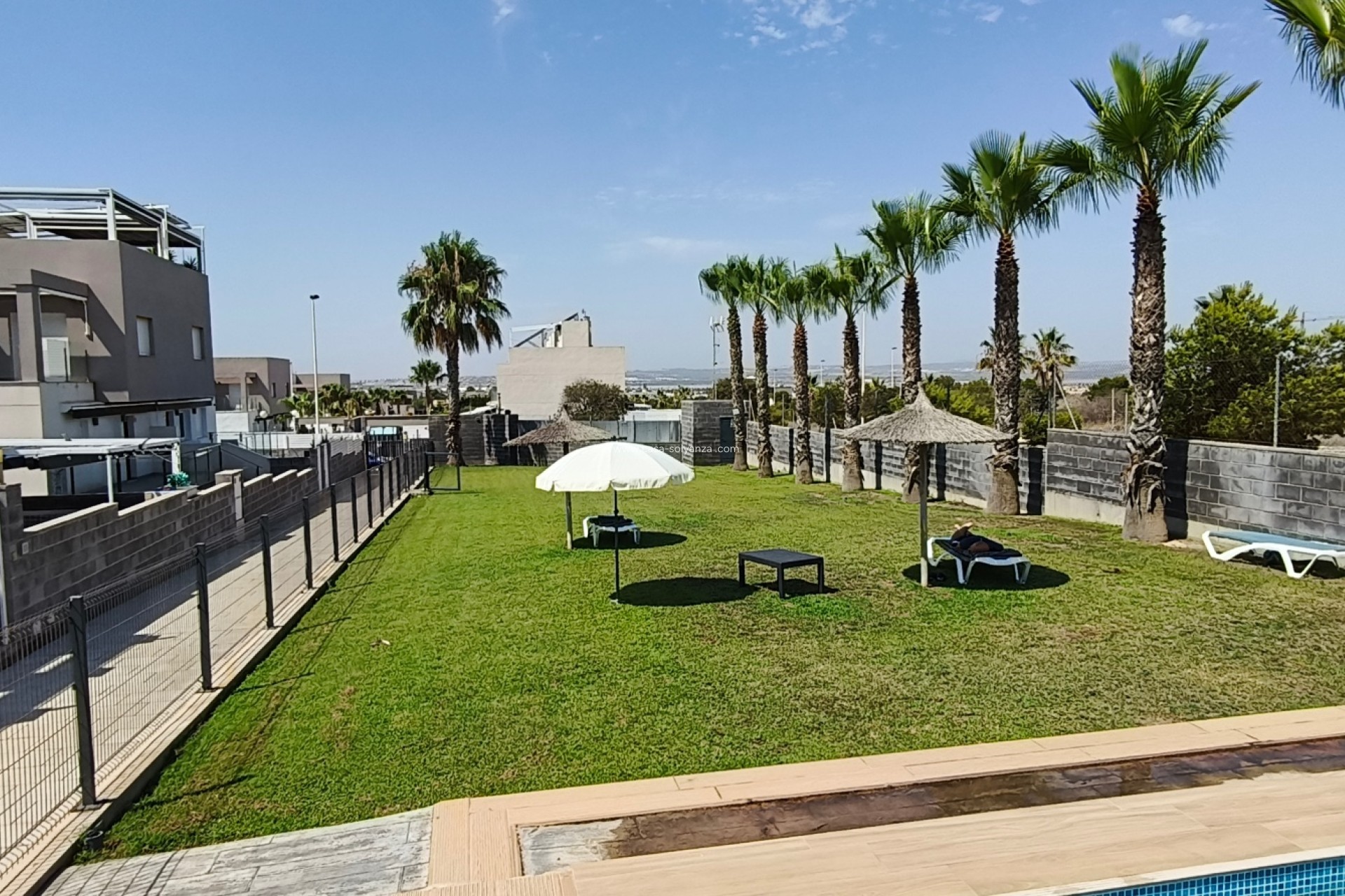 Resale - Villa - Torrevieja - Costa Blanca